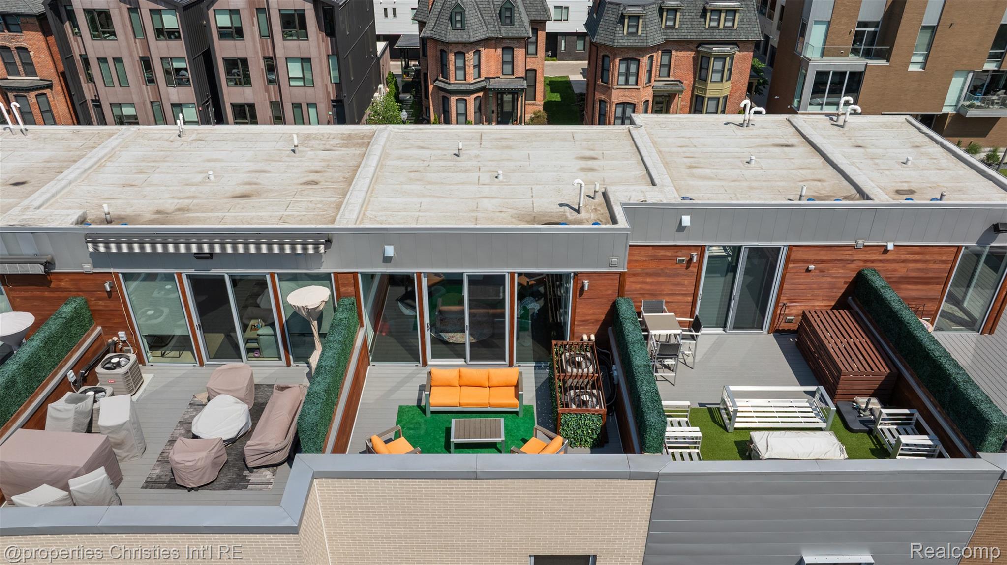 284 Alfred Street