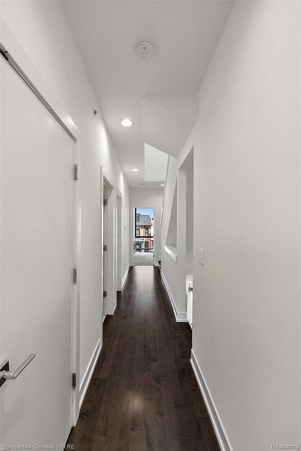 284 Alfred Street