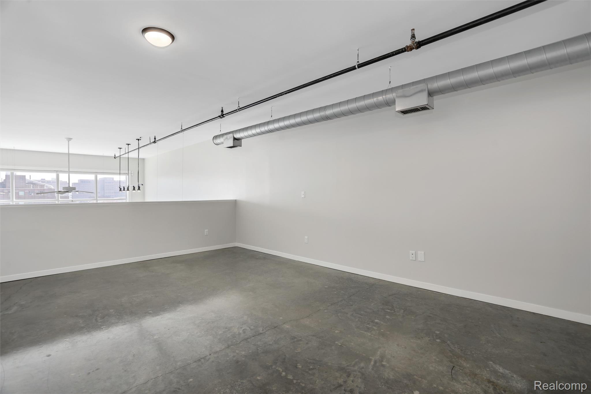 444 W Willis Street 514