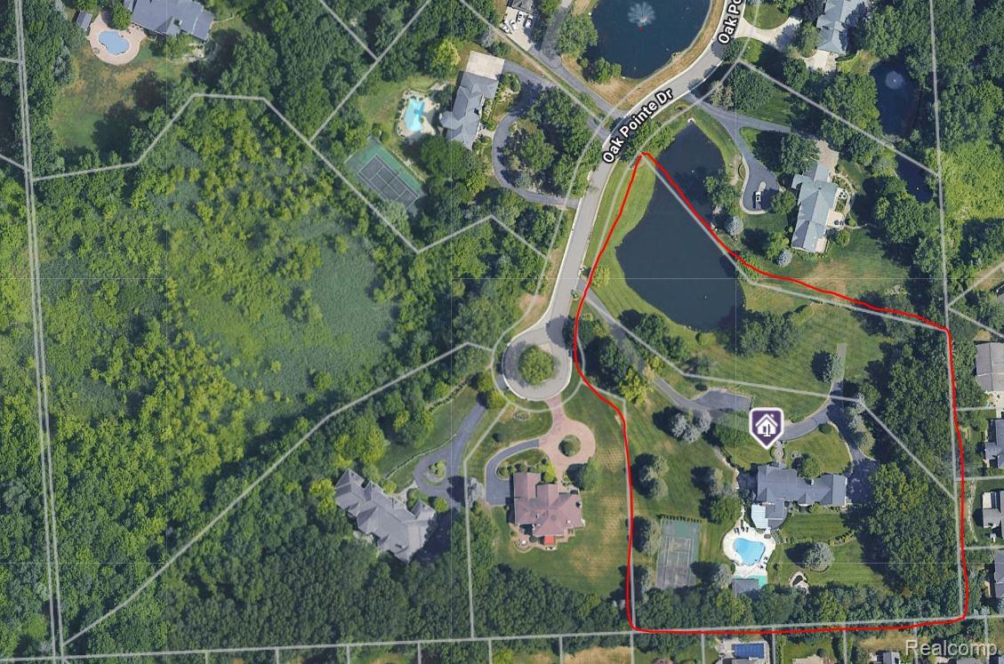 1940 Oak Pointe Drive