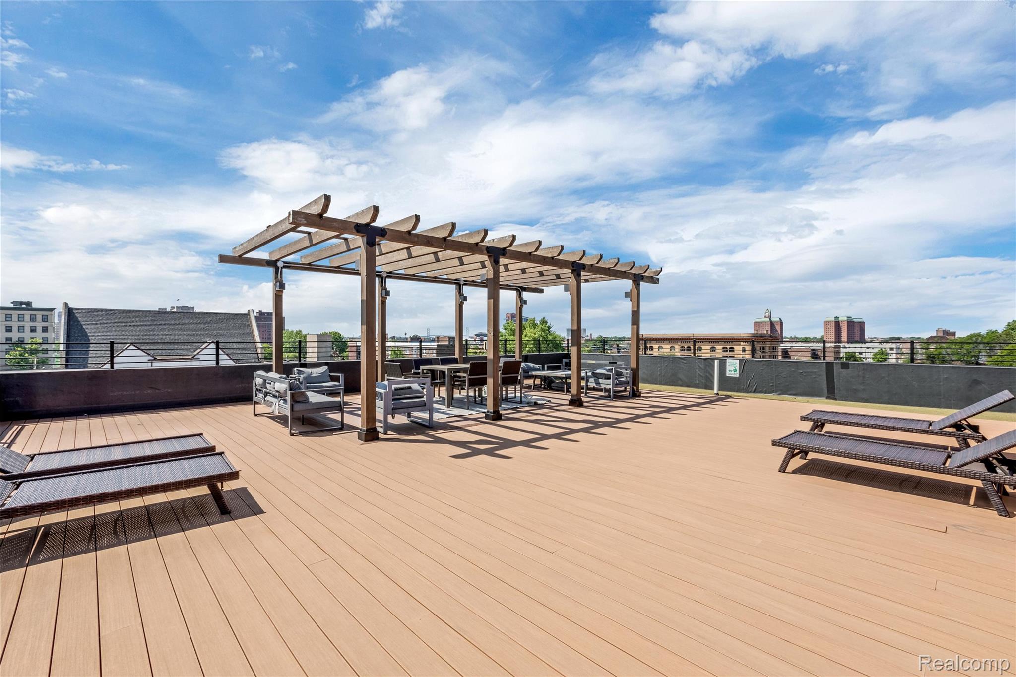 438 Selden Street 304