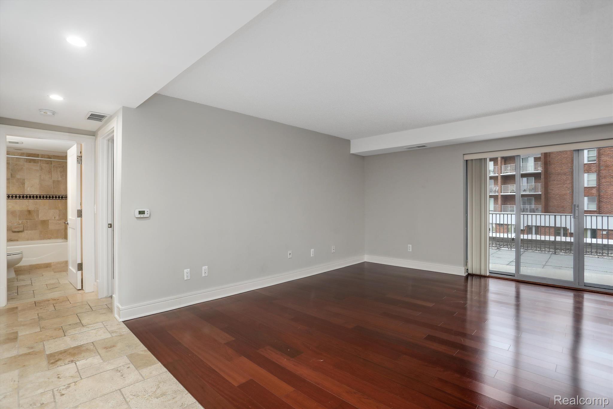 411 S Old Woodward Avenue 505