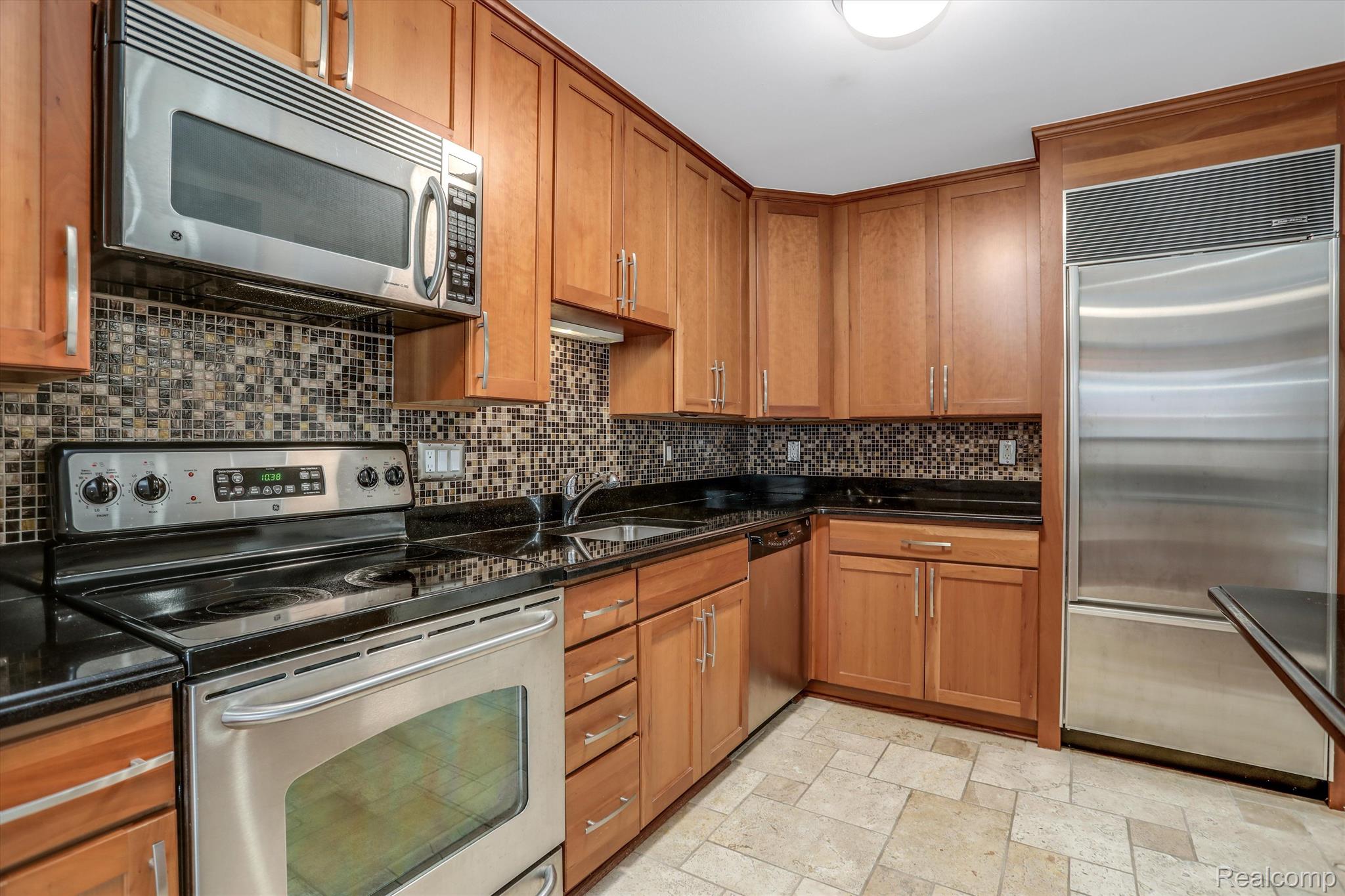 411 S Old Woodward Avenue 505
