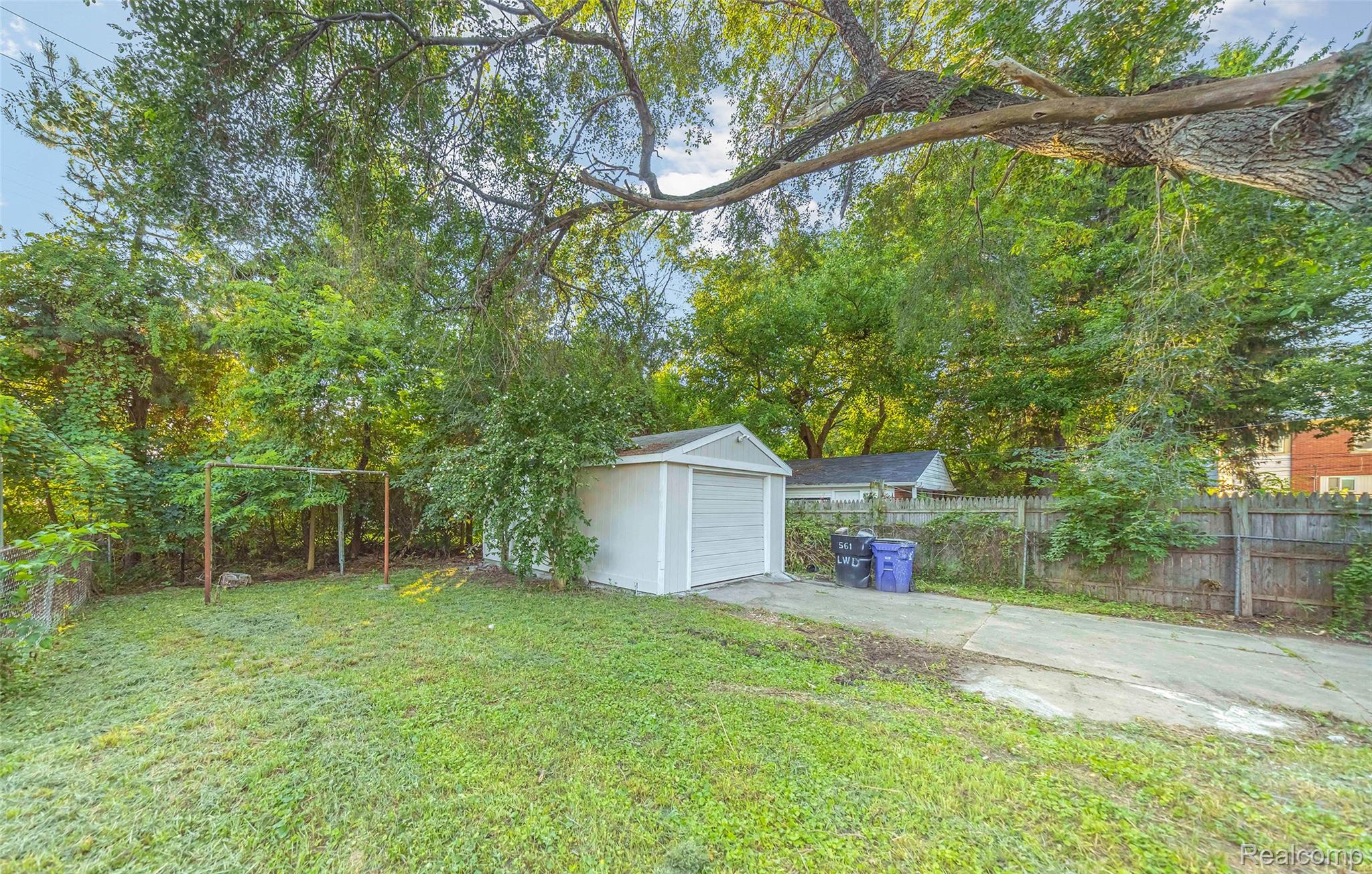 561 Lakewood Street