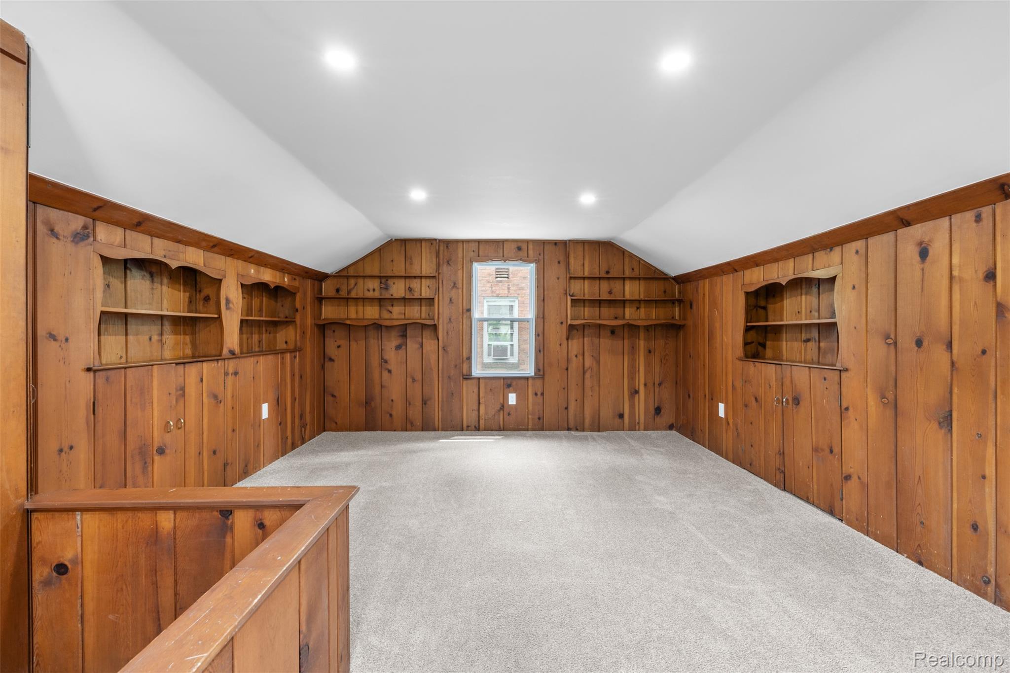 1388 Vernier Road