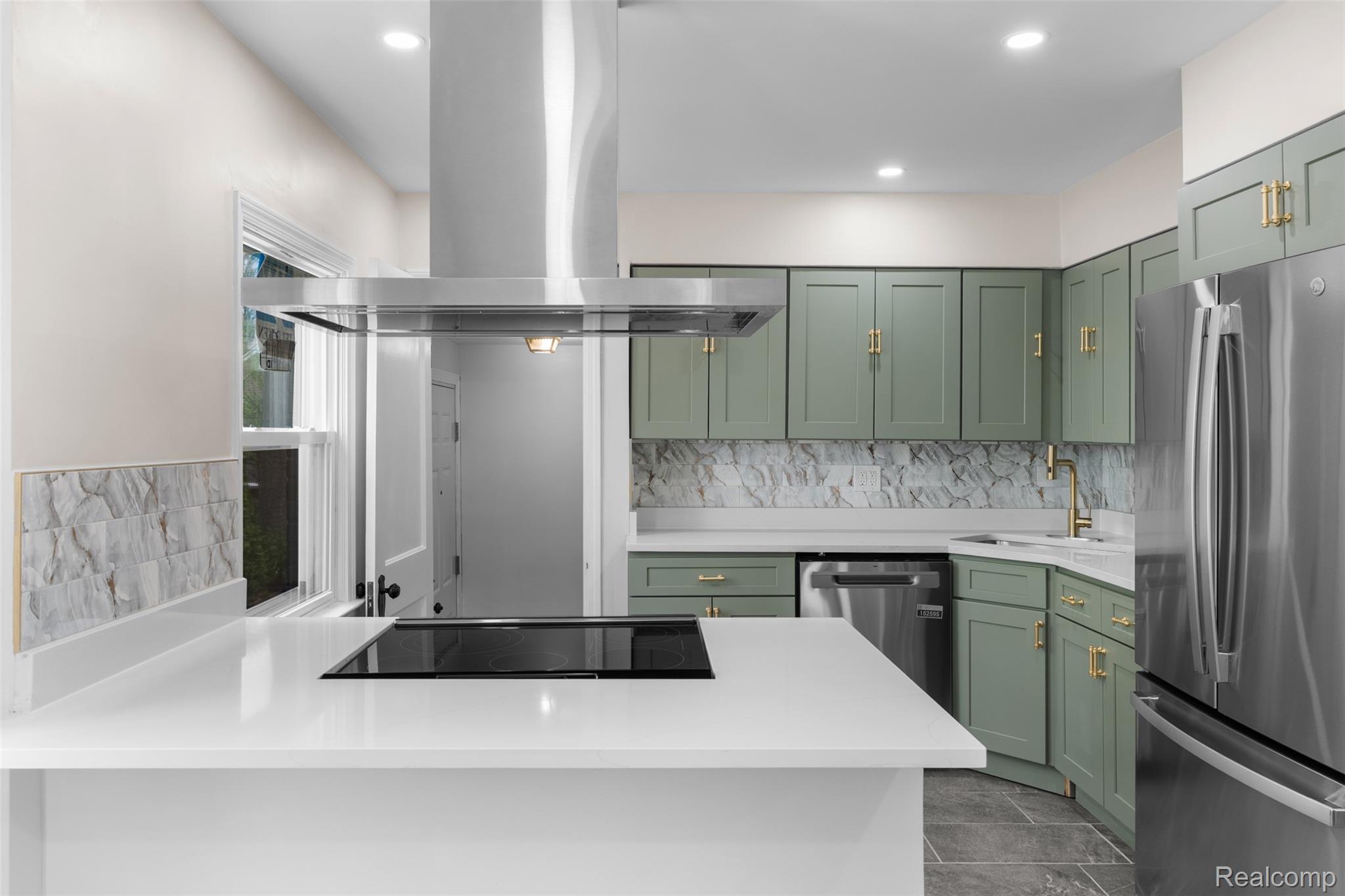 1388 Vernier Road