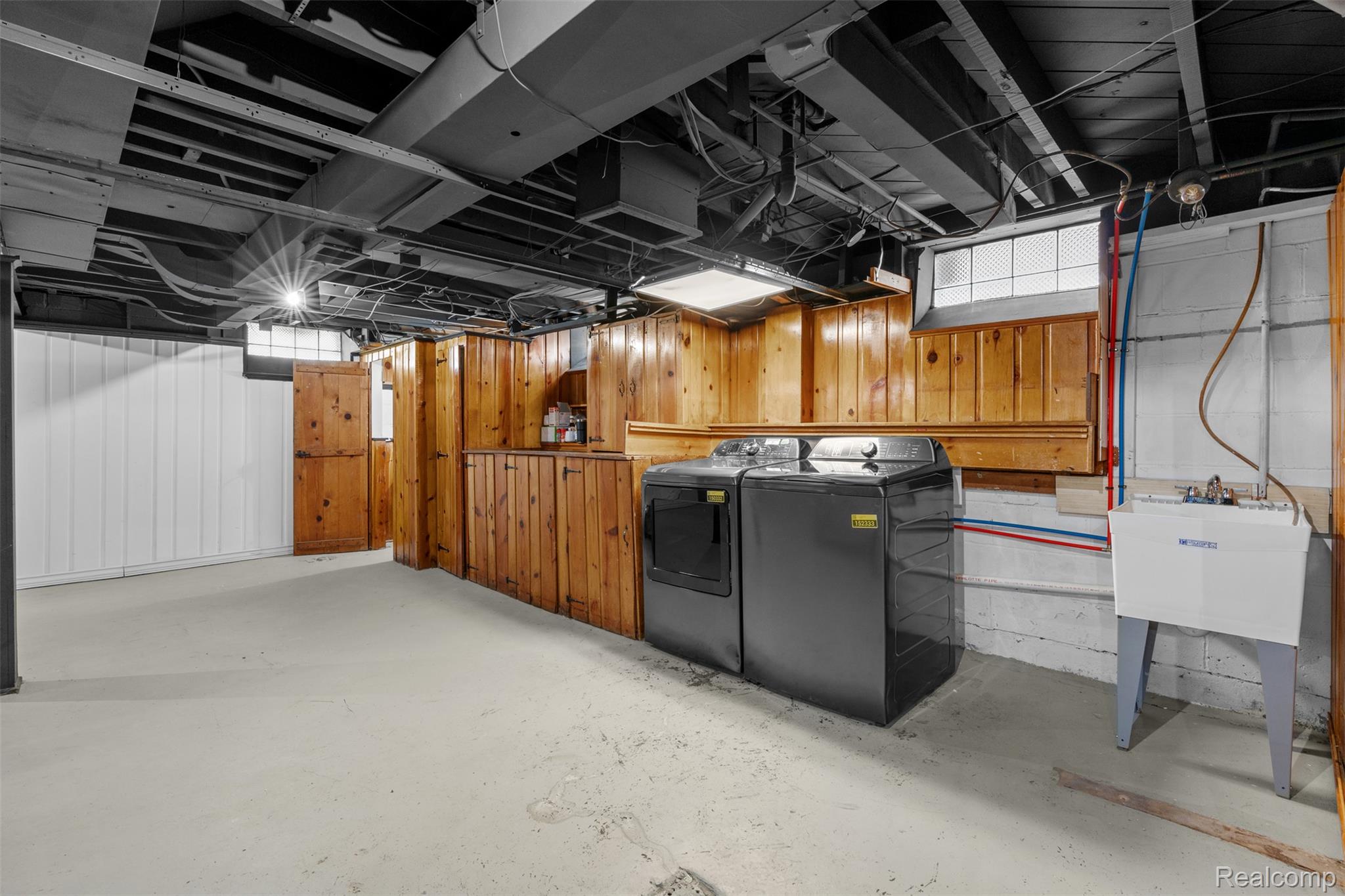 1388 Vernier Road