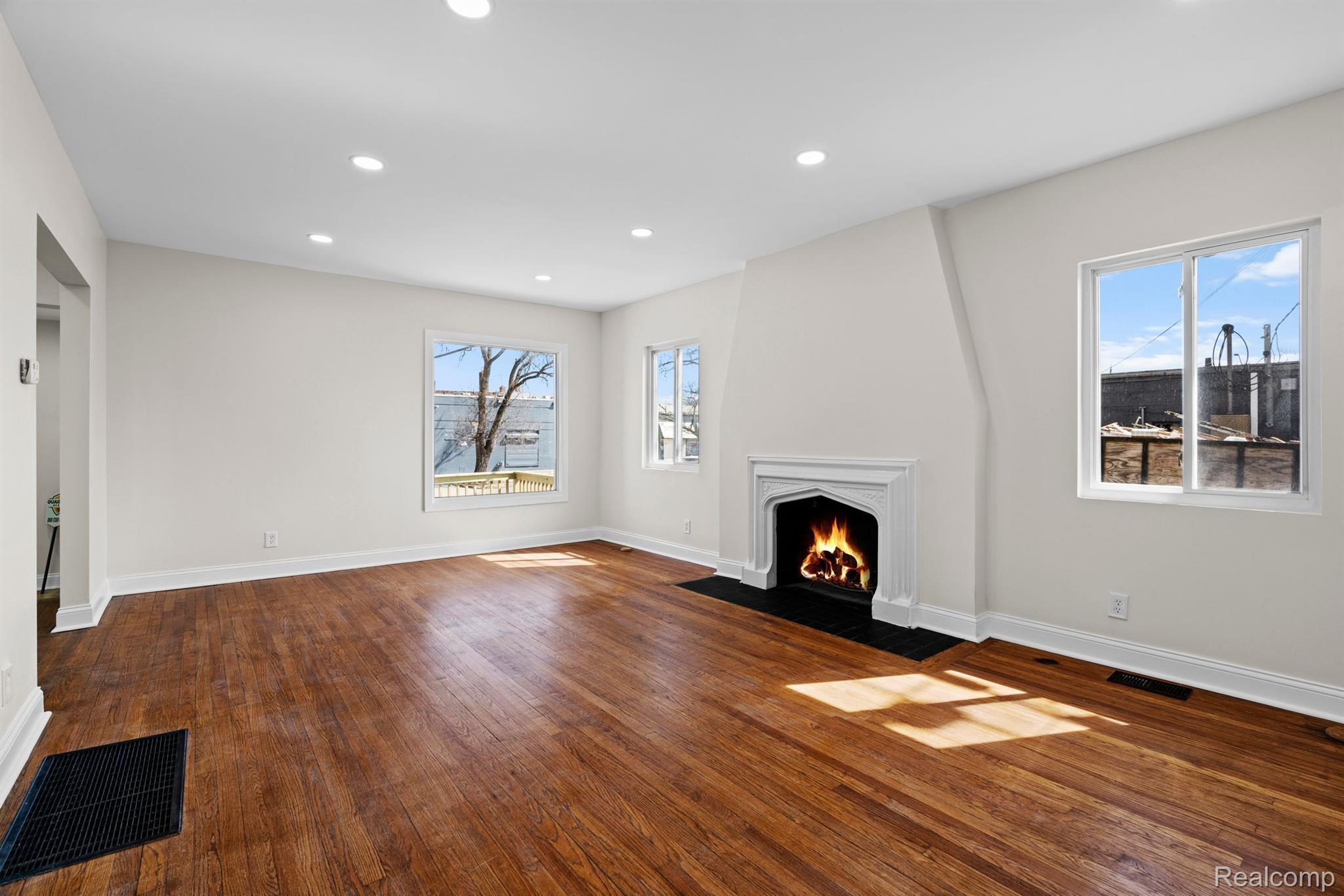 5027 AUDUBON Road