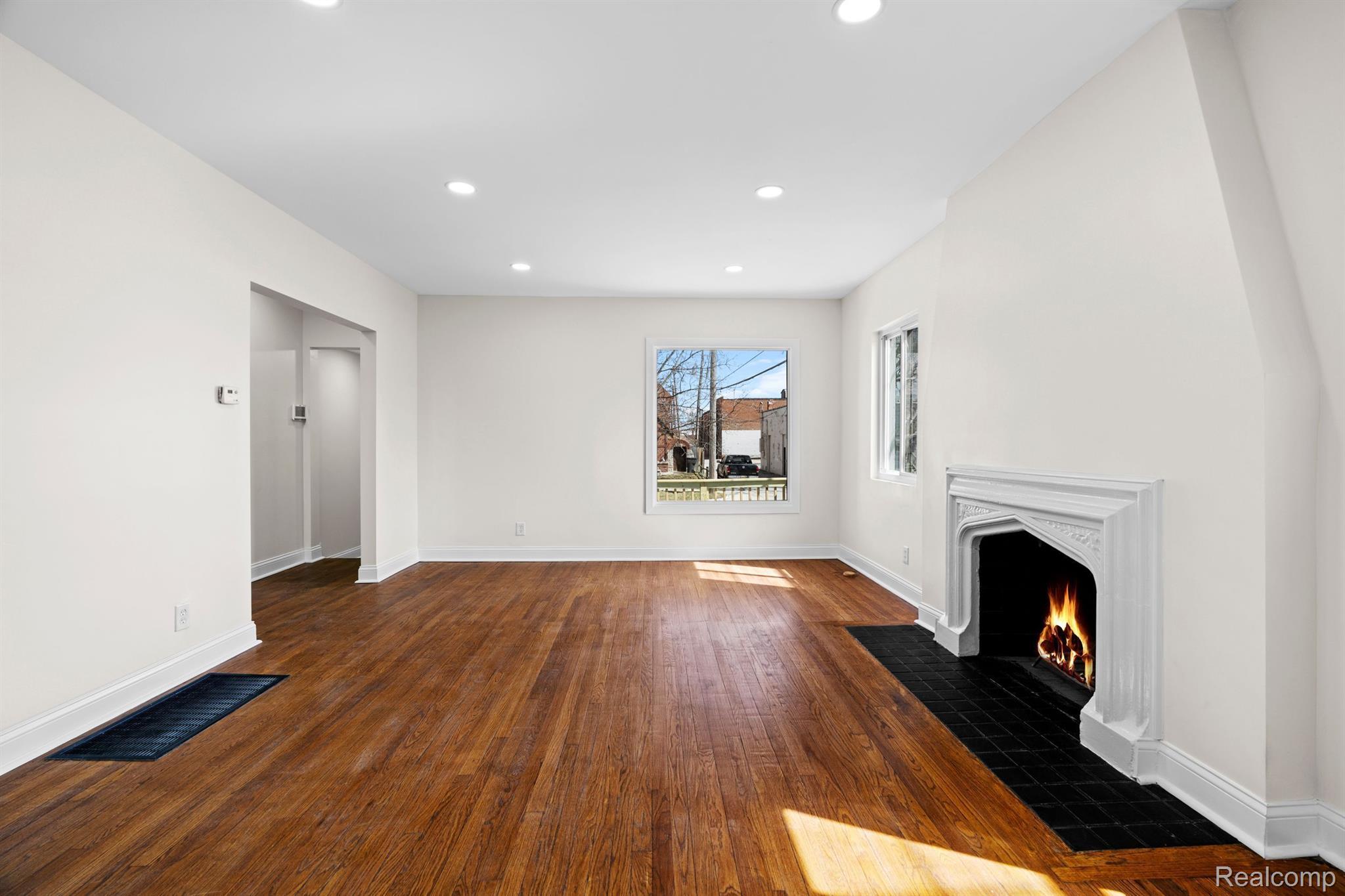 5027 AUDUBON Road