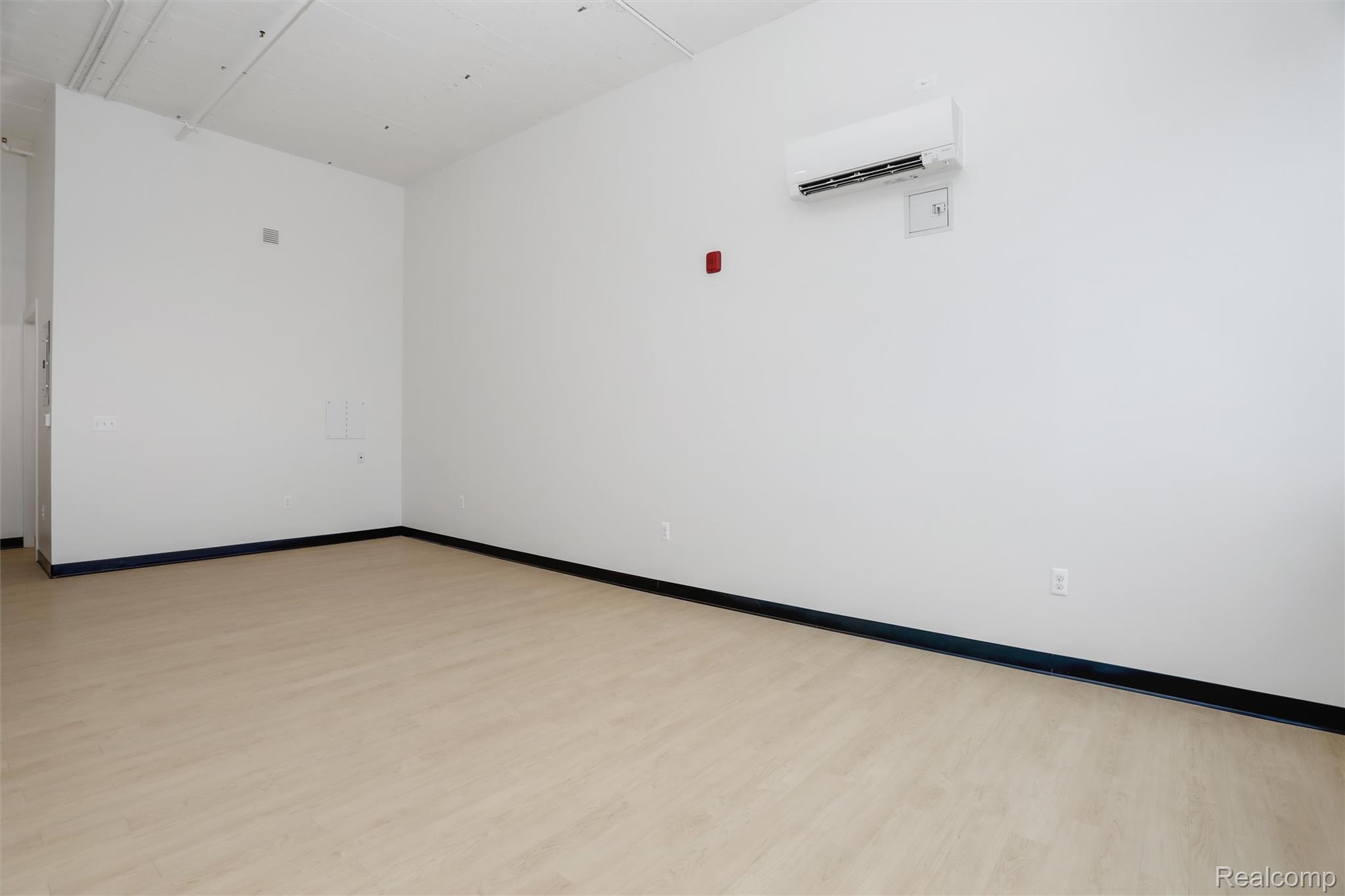 411 Piquette Avenue C