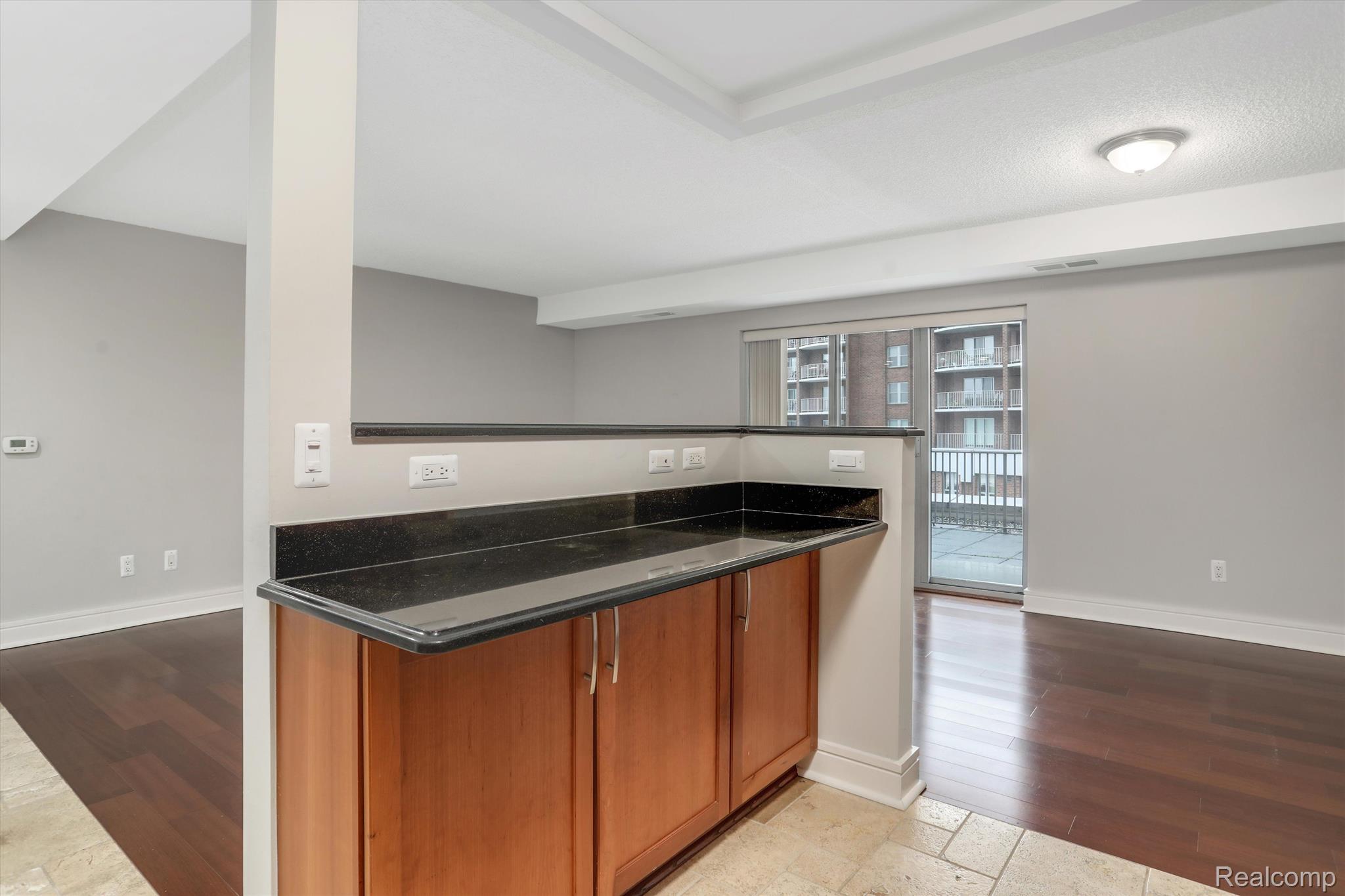 411 S Old Woodward Avenue 505