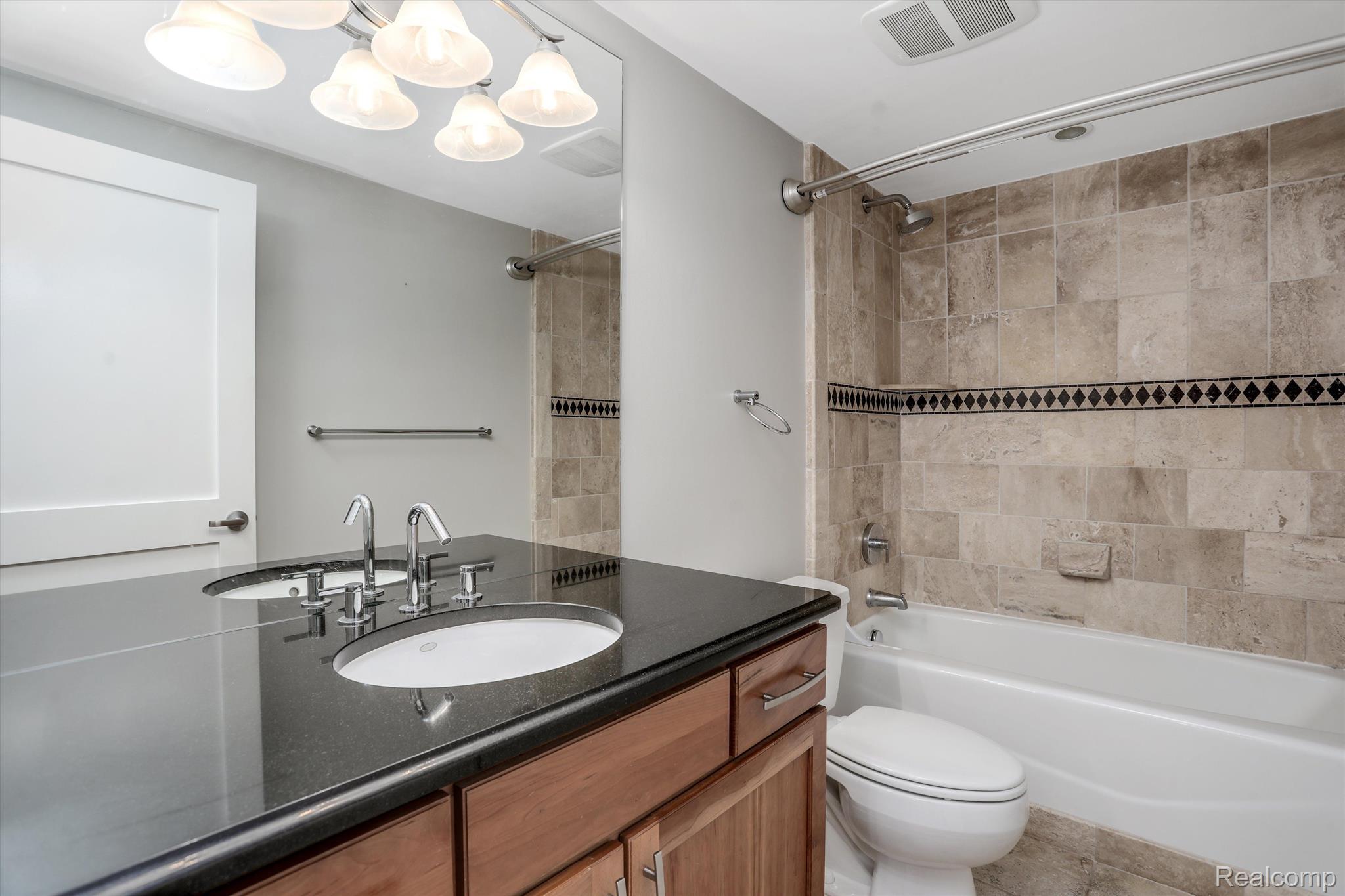 411 S Old Woodward Avenue 505