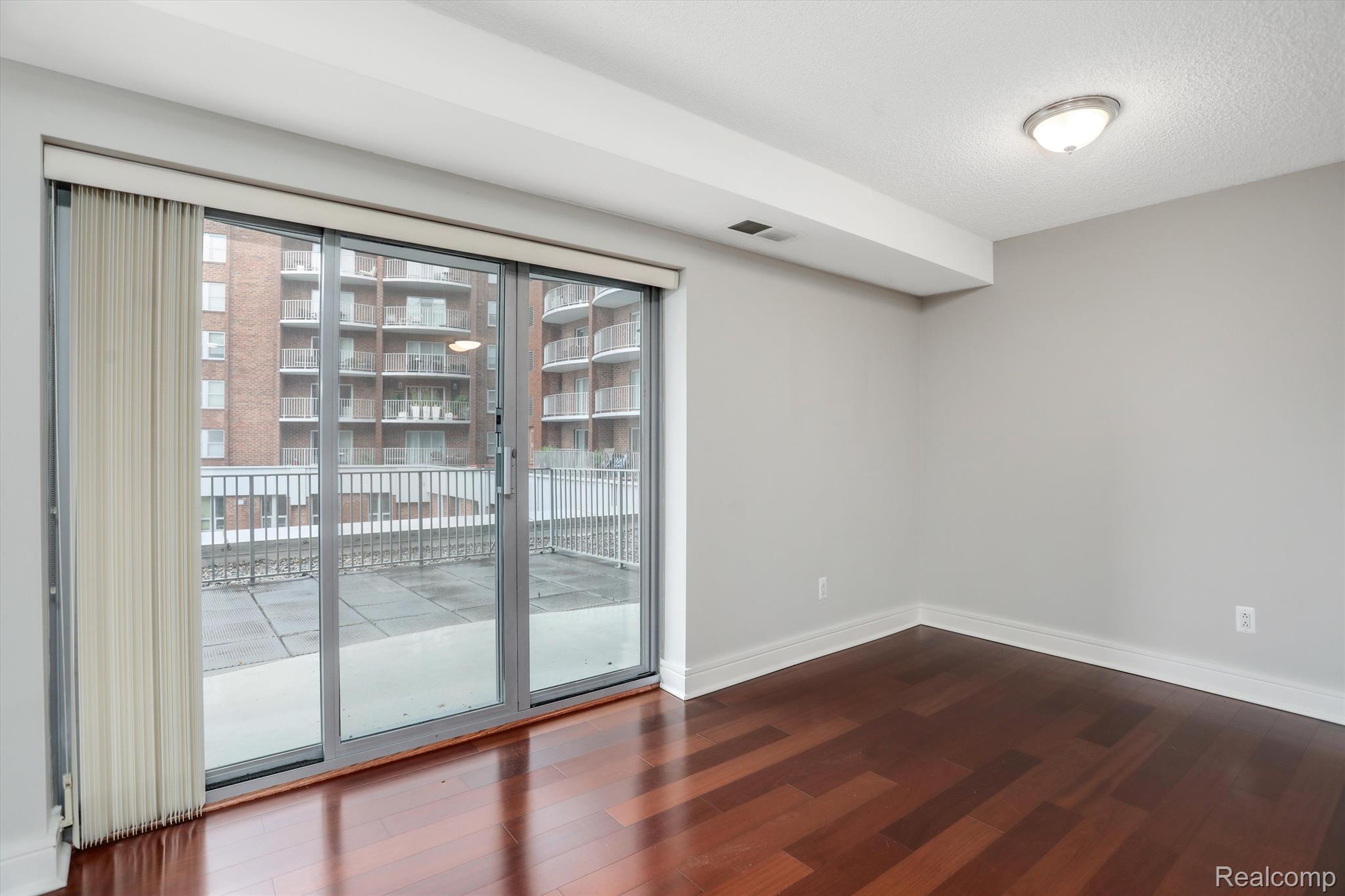 411 S Old Woodward Avenue 505