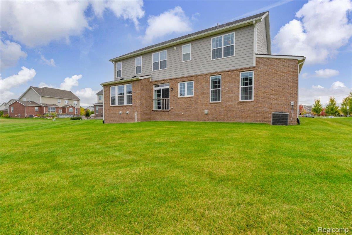 50763 Amberwood Court