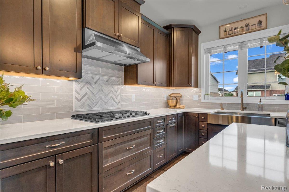 50763 Amberwood Court