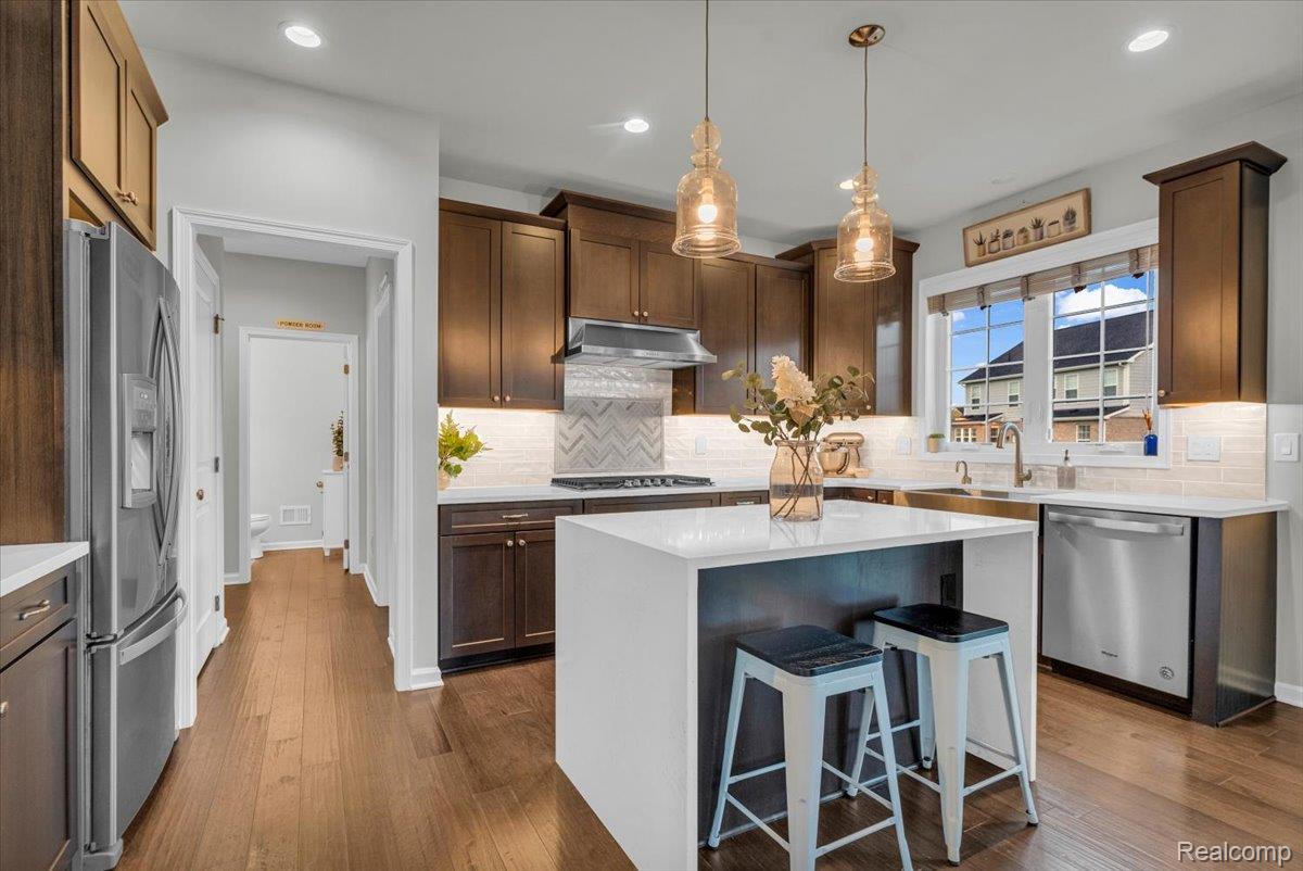 50763 Amberwood Court