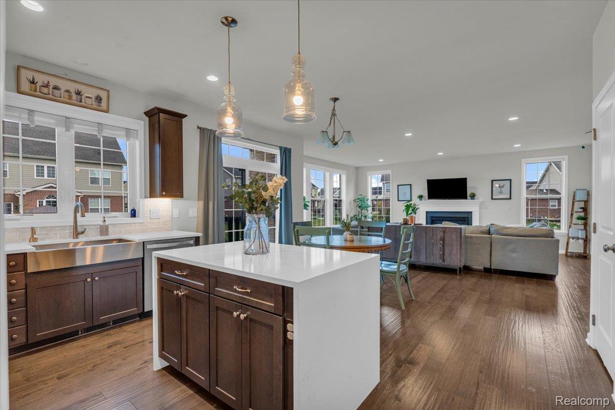 50763 Amberwood Court