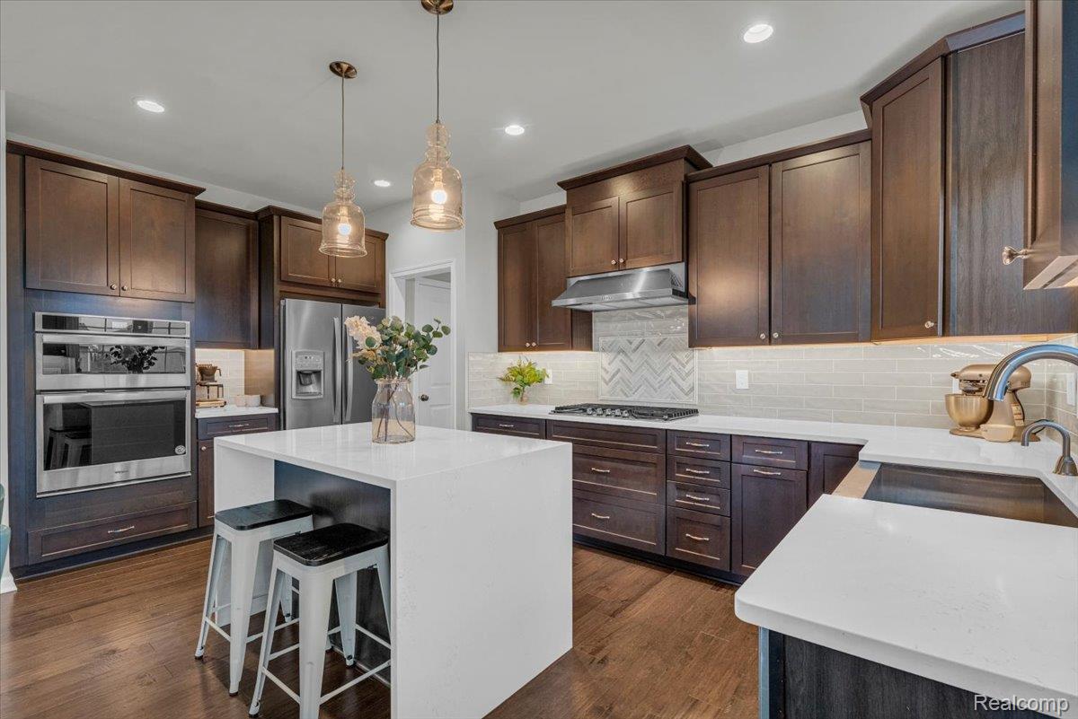 50763 Amberwood Court