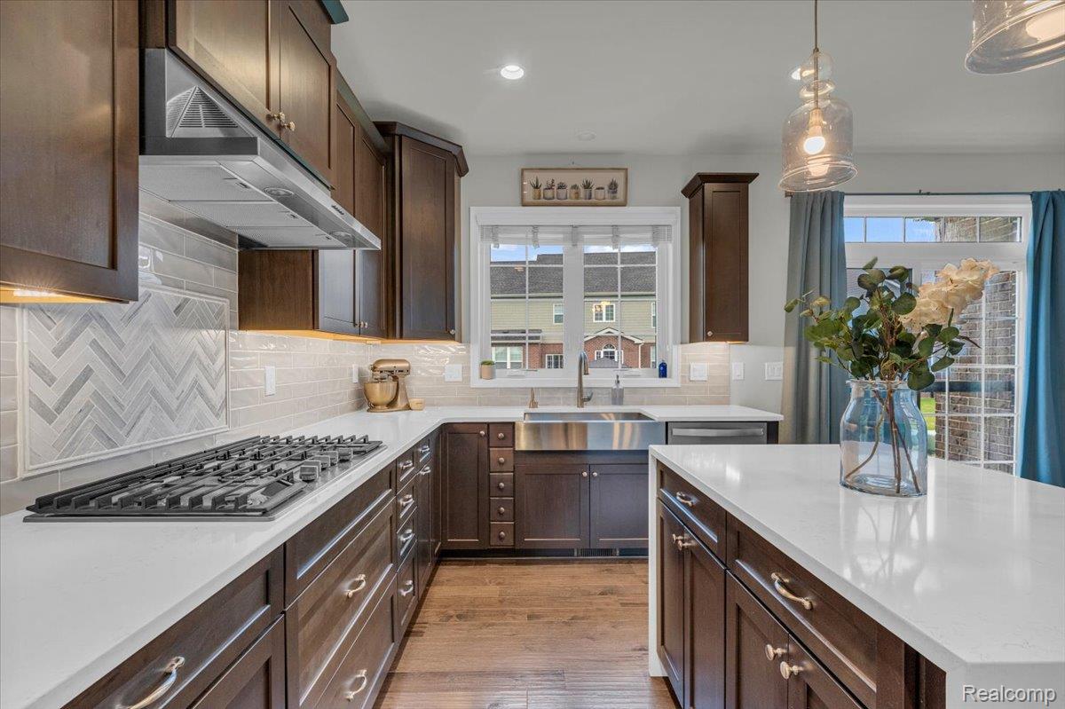 50763 Amberwood Court