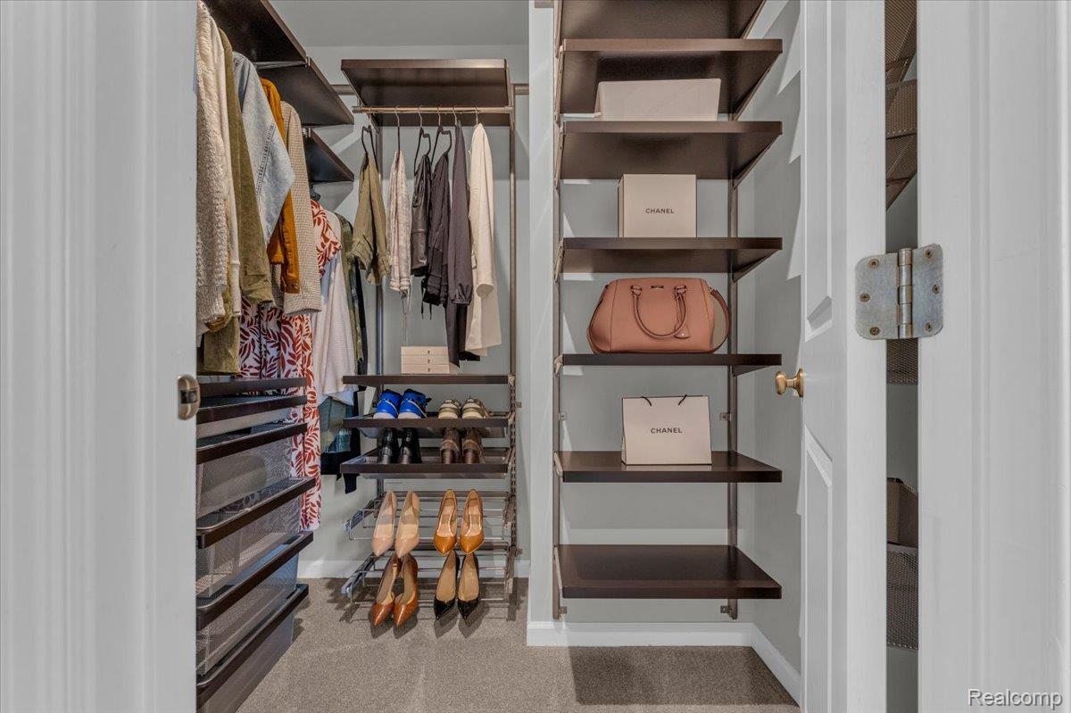 50763 Amberwood Court