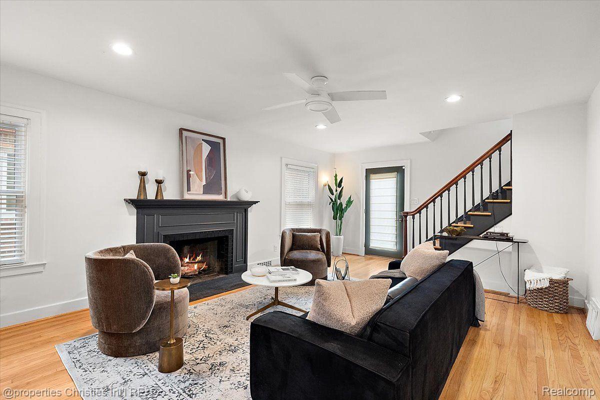 19939 LICHFIELD Road