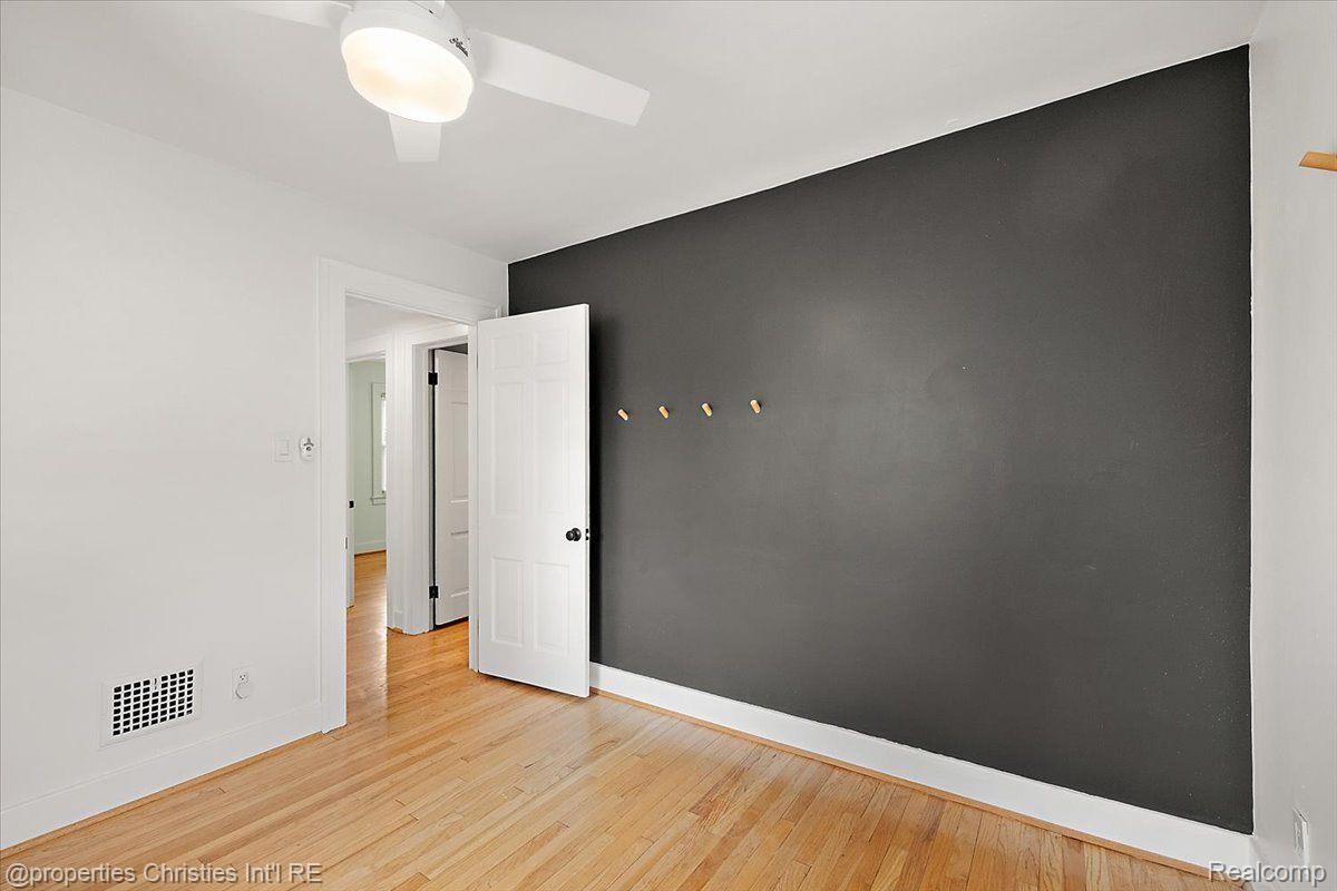 19939 LICHFIELD Road