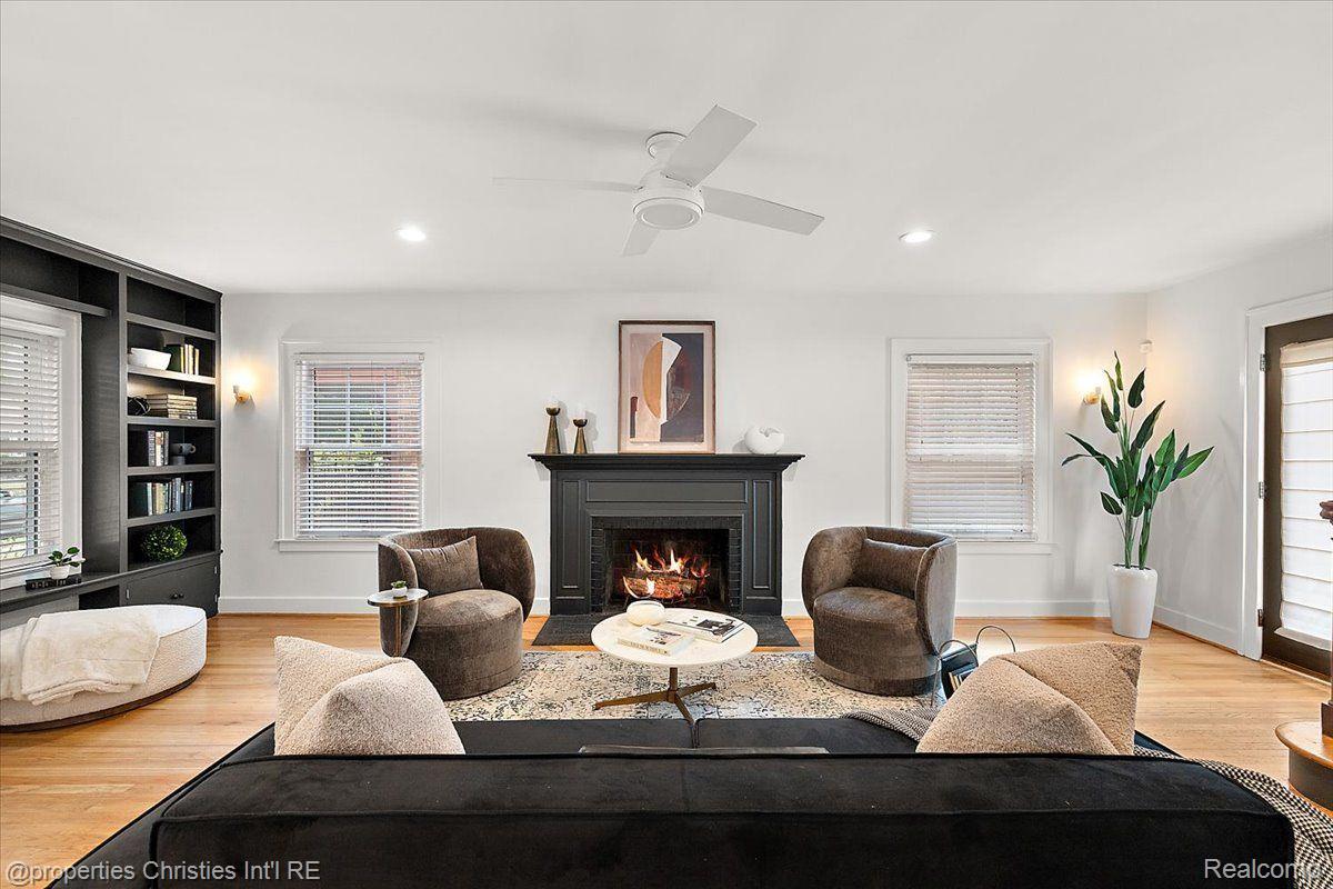 19939 LICHFIELD Road