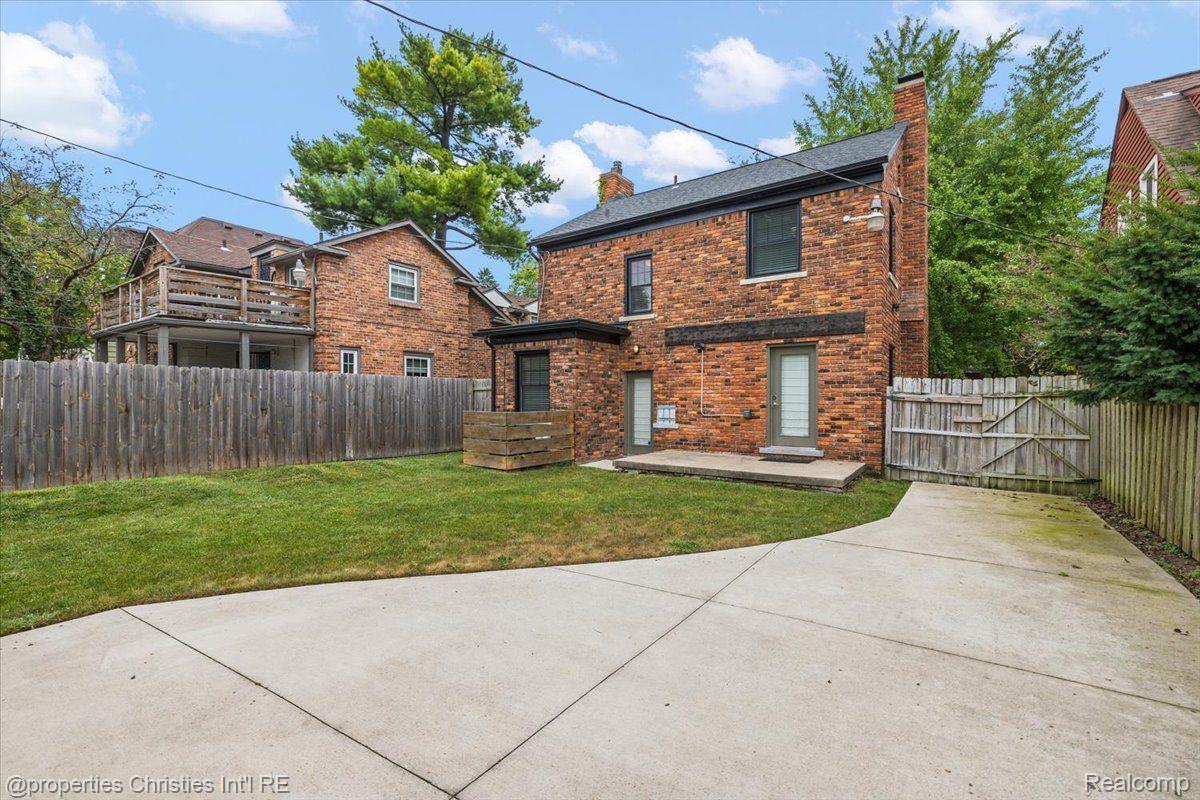 19939 LICHFIELD Road