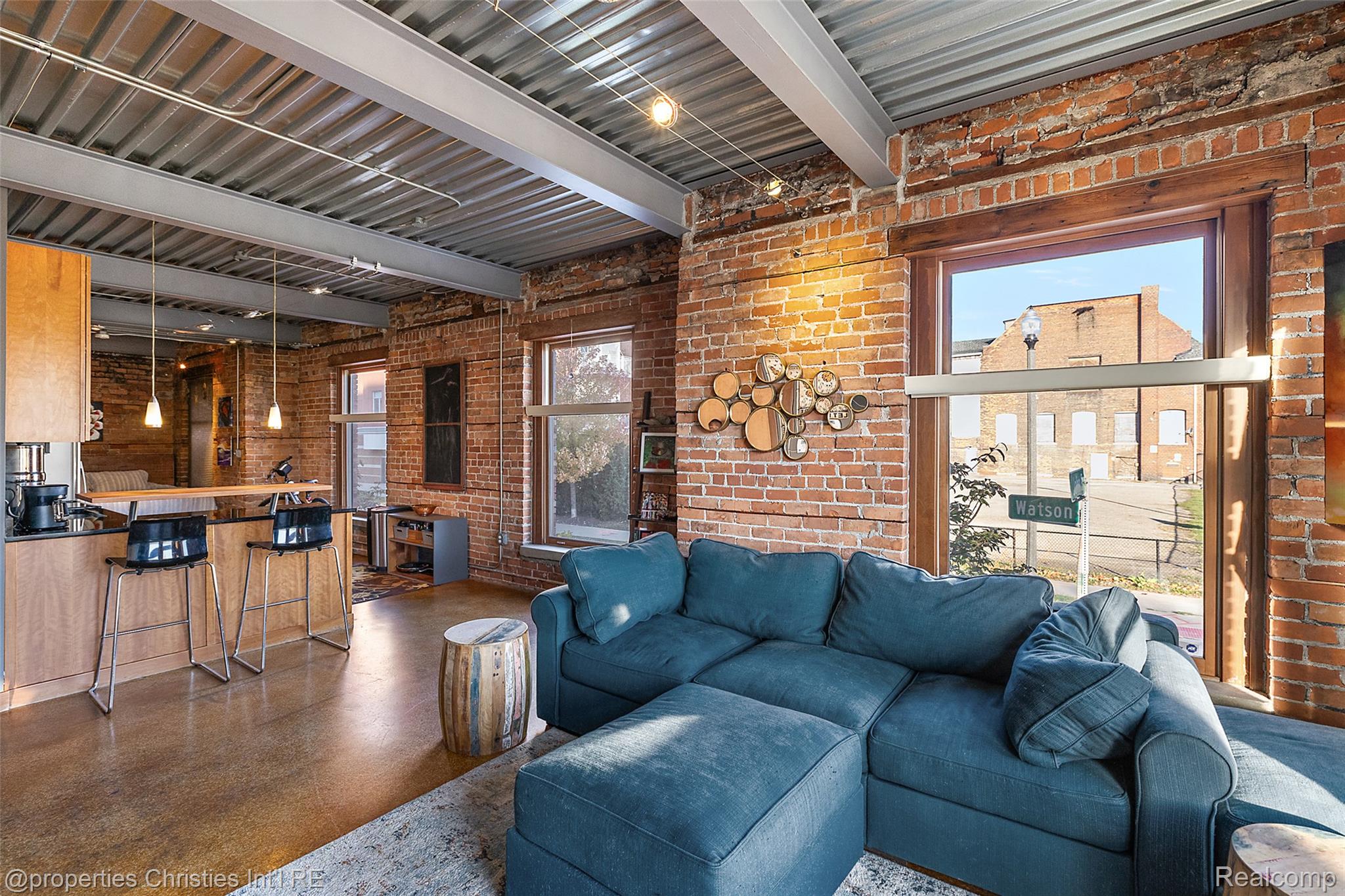 112 Watson Street 23