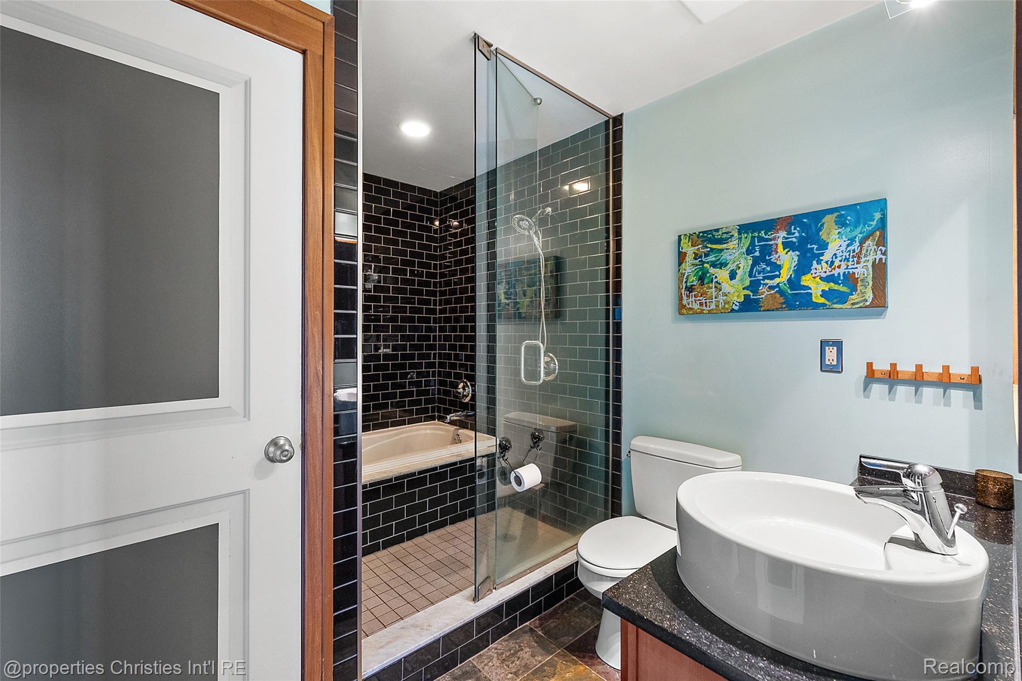 112 Watson Street 23