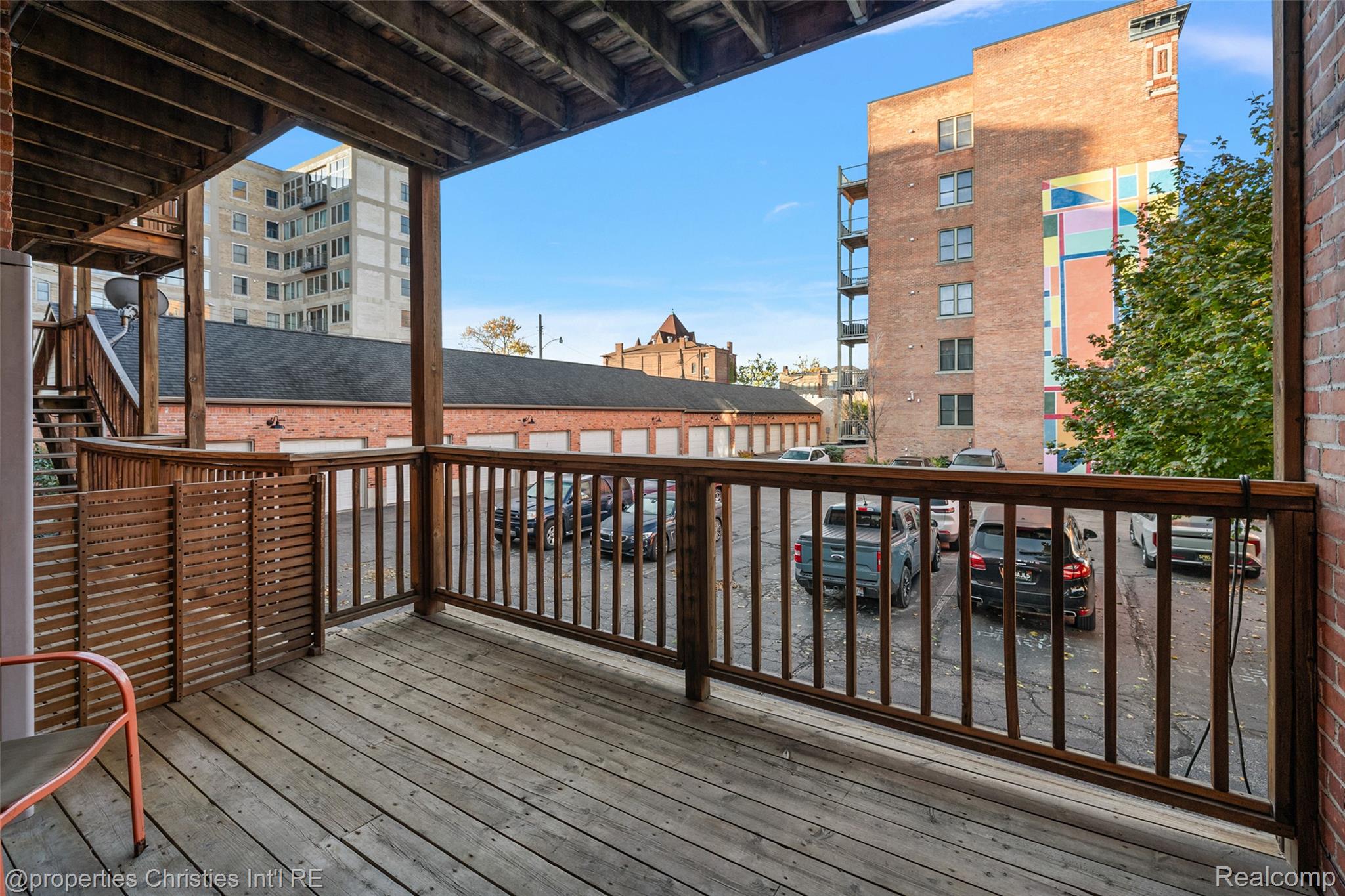 112 Watson Street 23