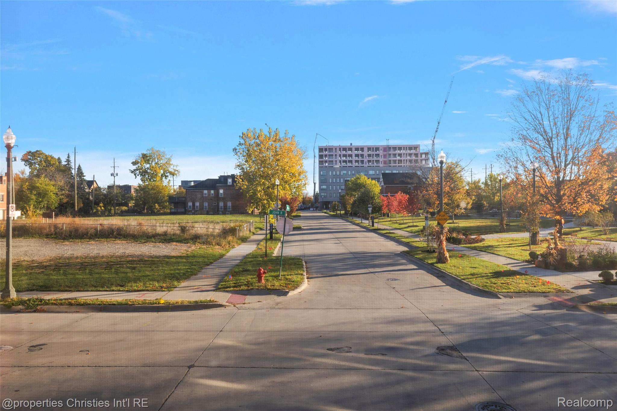 112 Watson Street 23