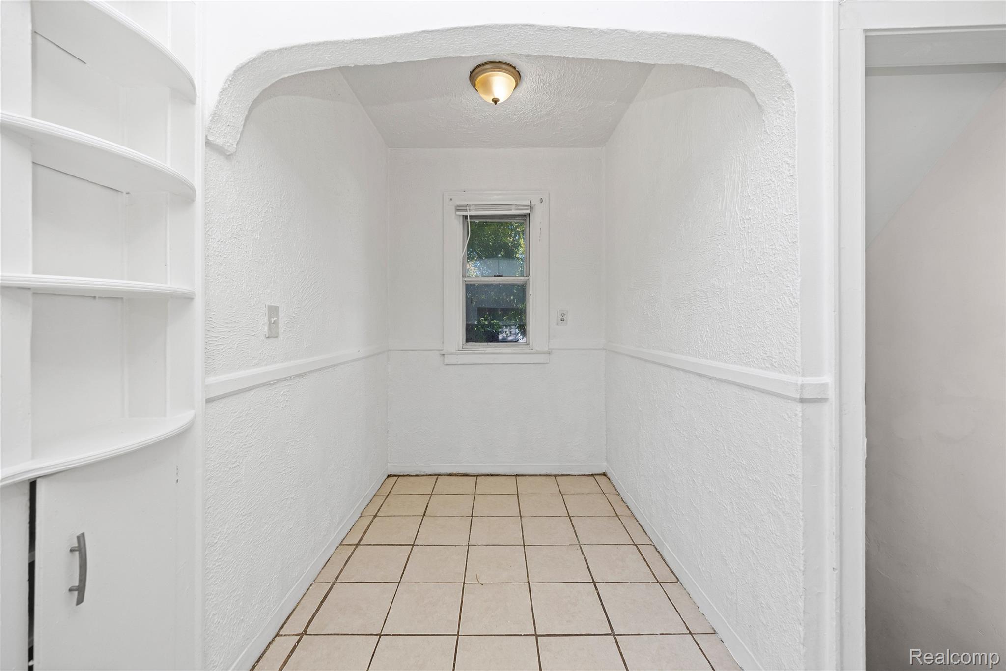 18680 Westphalia Street