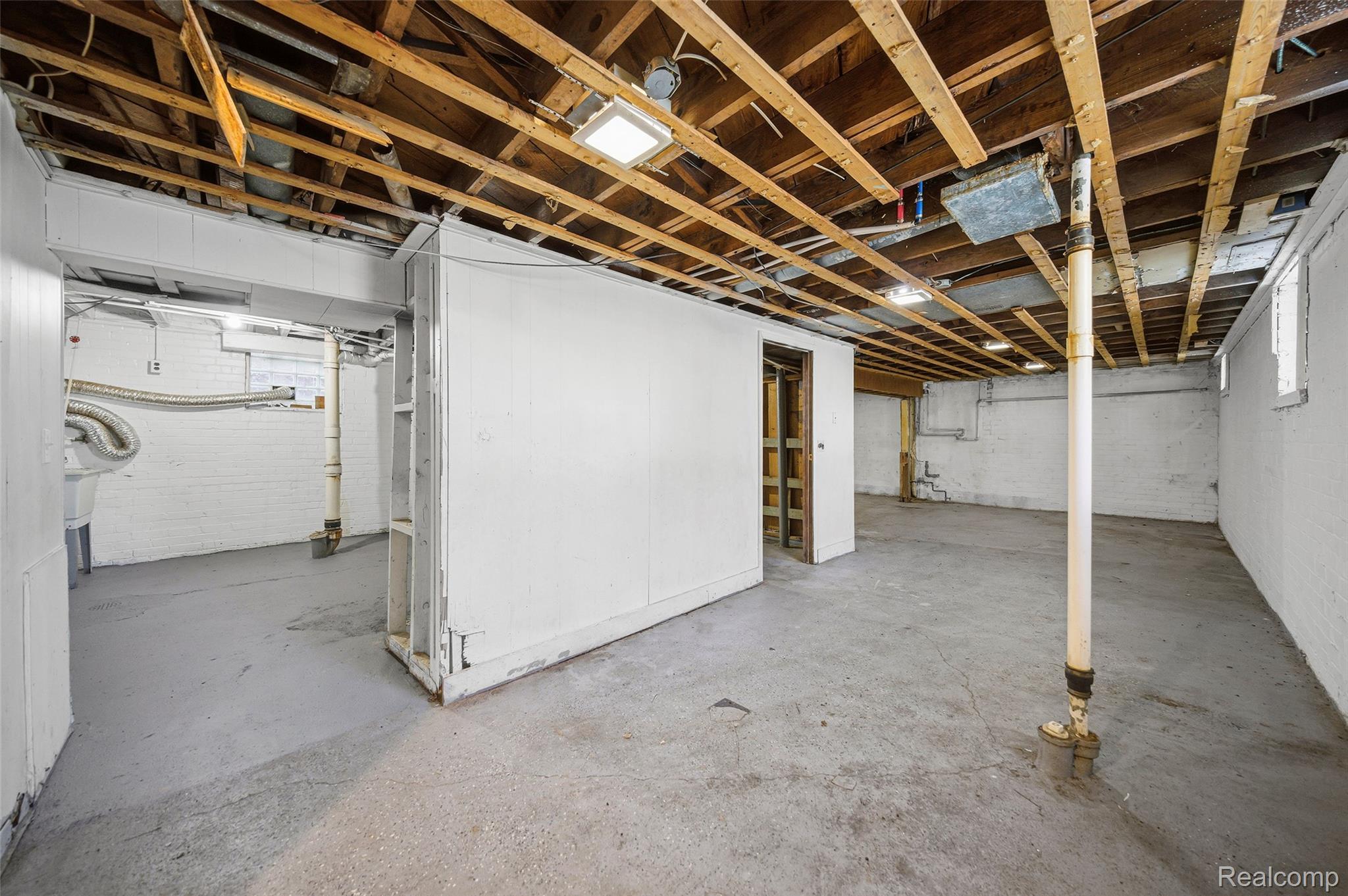 18680 Westphalia Street