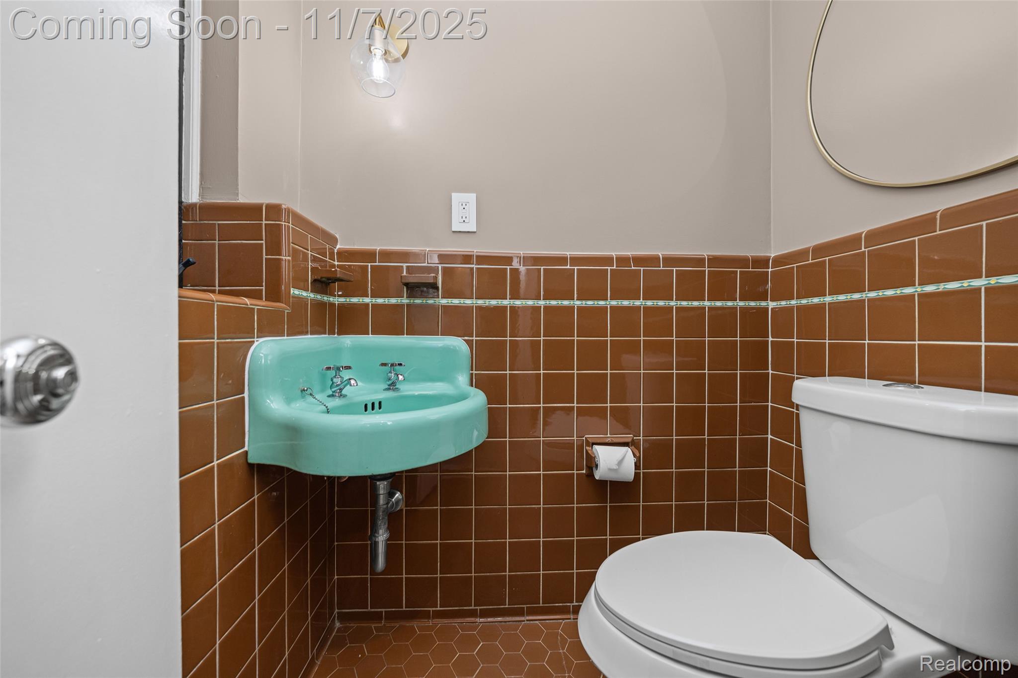 17240 Pontchartrain Boulevard