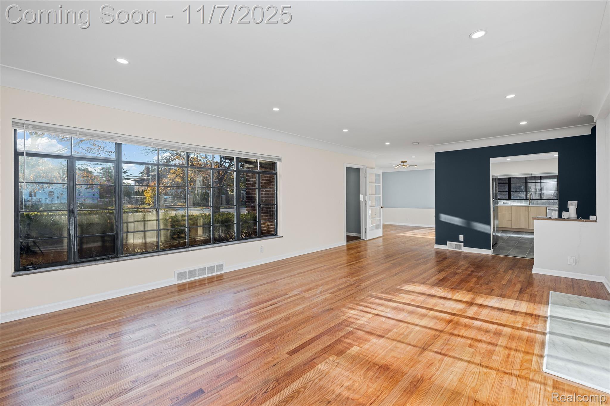 17240 Pontchartrain Boulevard