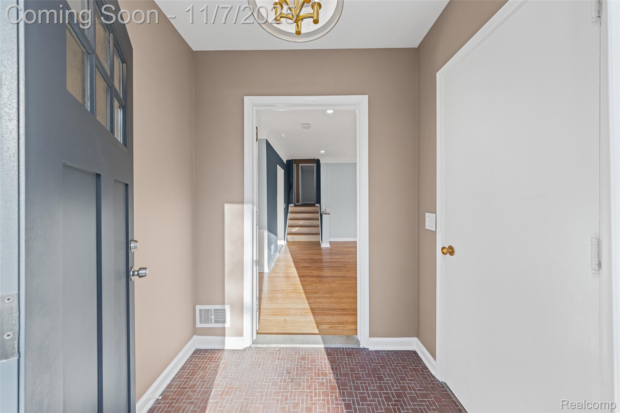 17240 Pontchartrain Boulevard