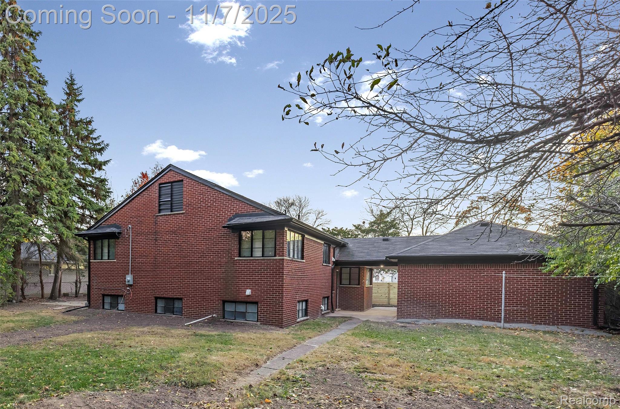 17240 Pontchartrain Boulevard