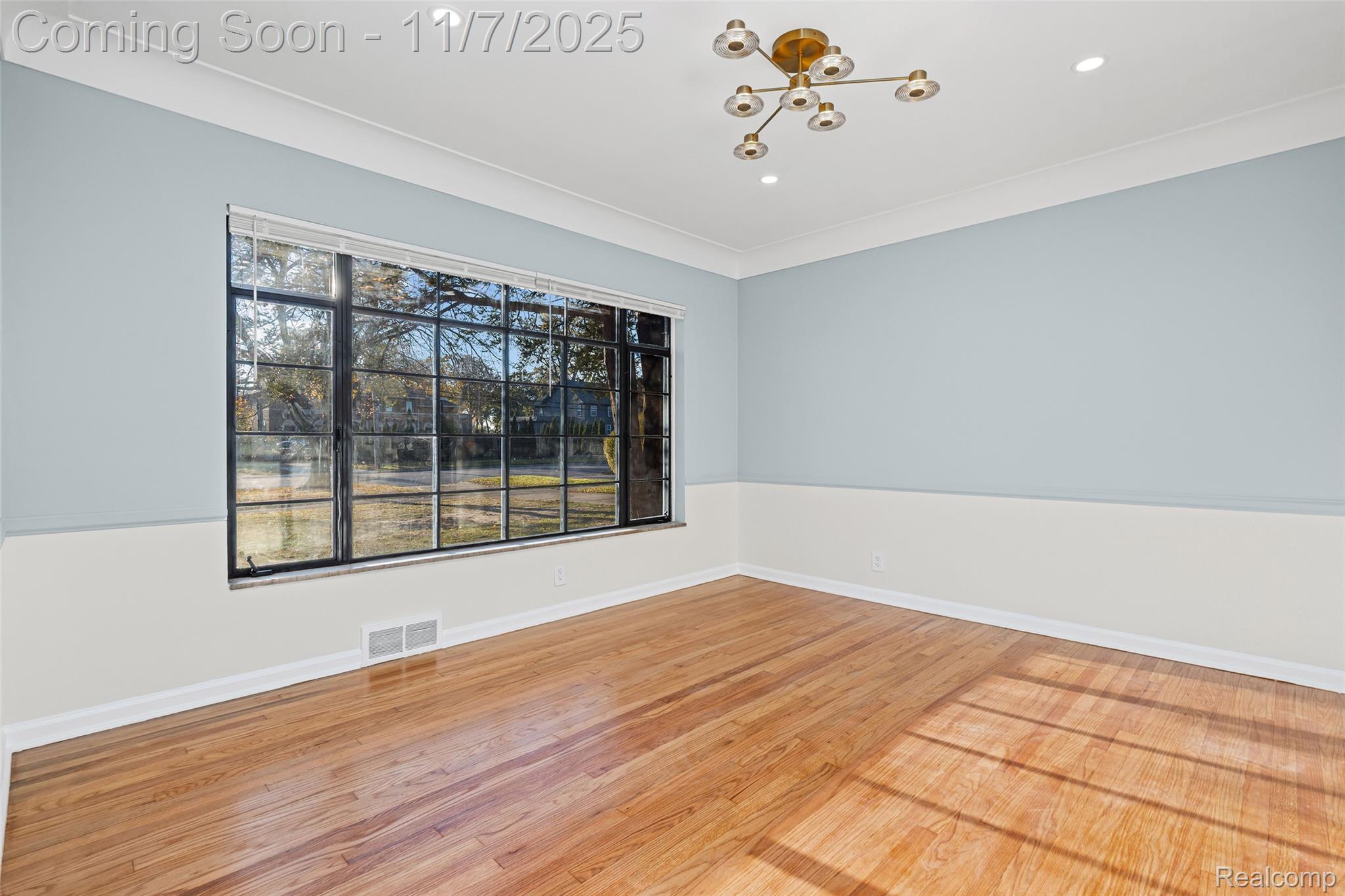 17240 Pontchartrain Boulevard