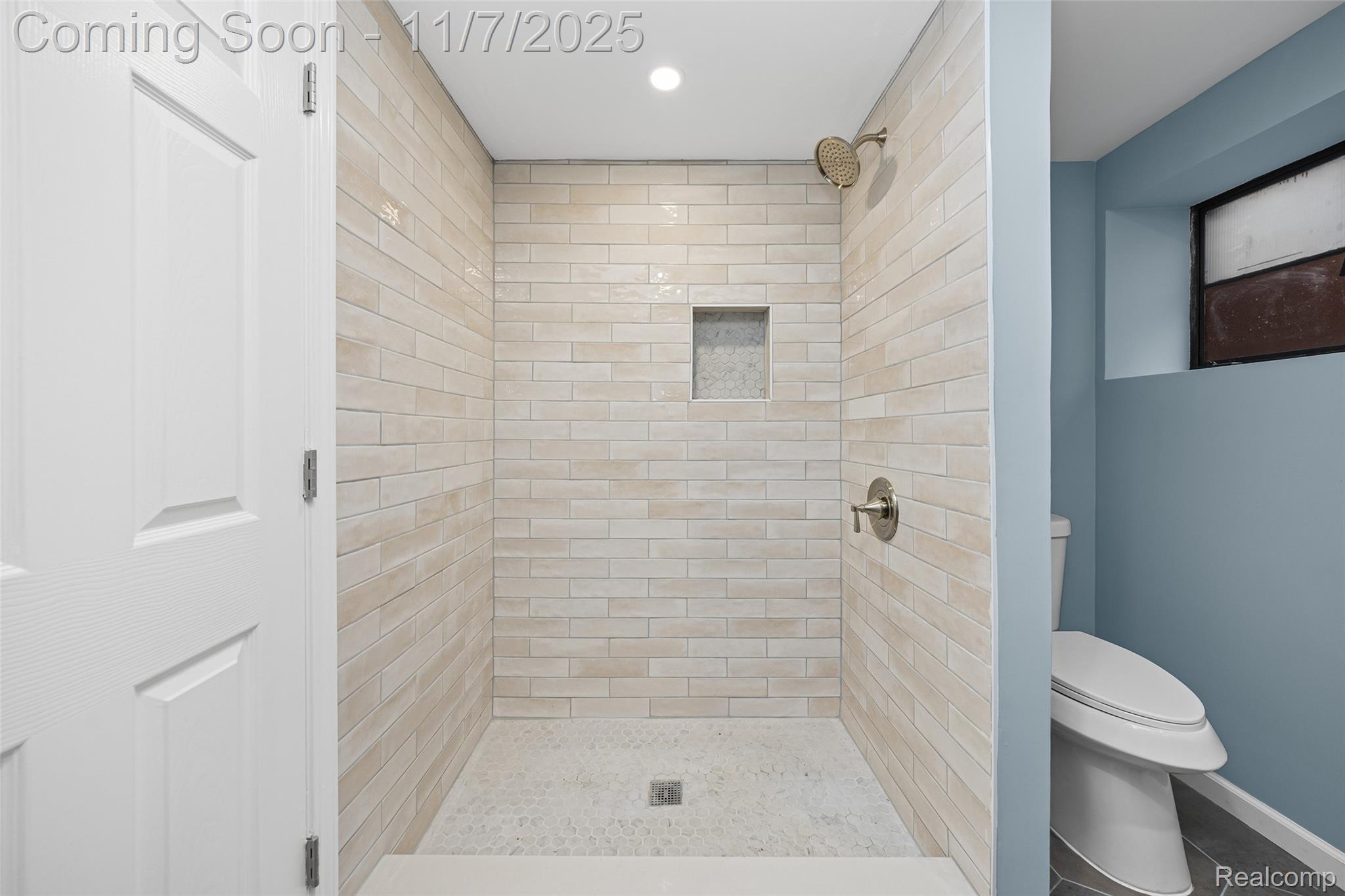 17240 Pontchartrain Boulevard