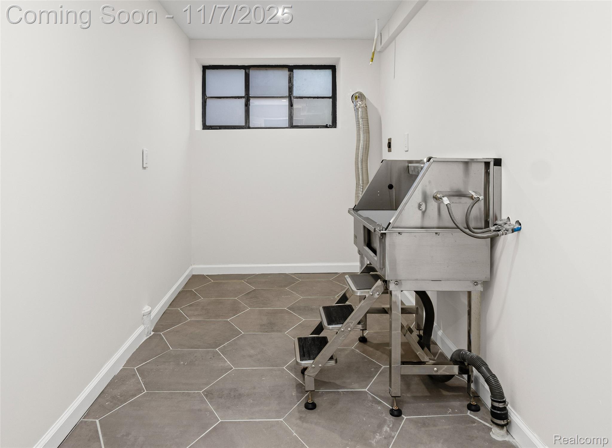 17240 Pontchartrain Boulevard