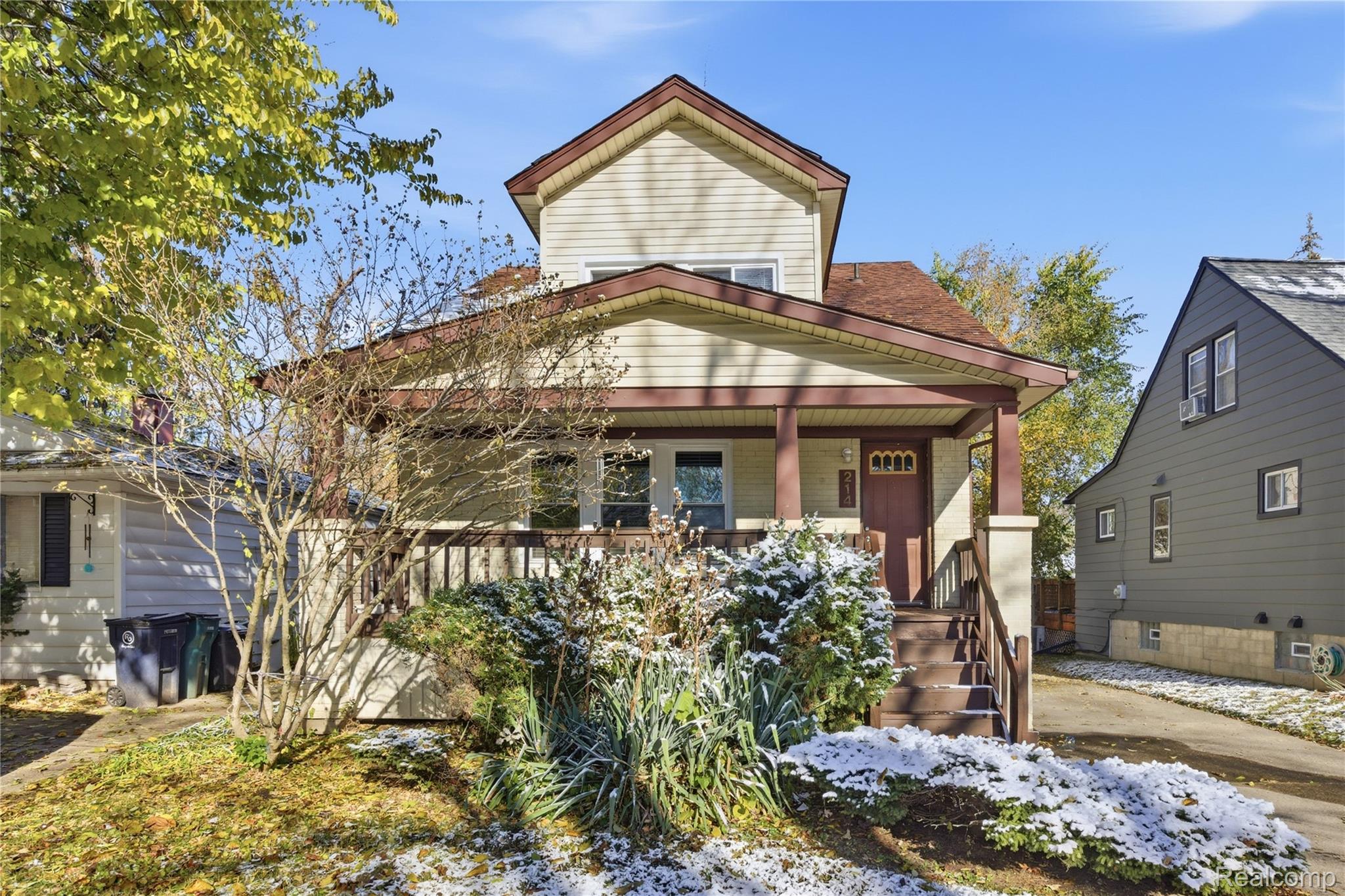 214 Woodsboro Drive