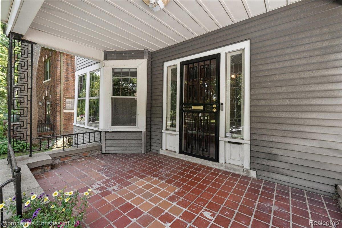 3417 Seminole Street