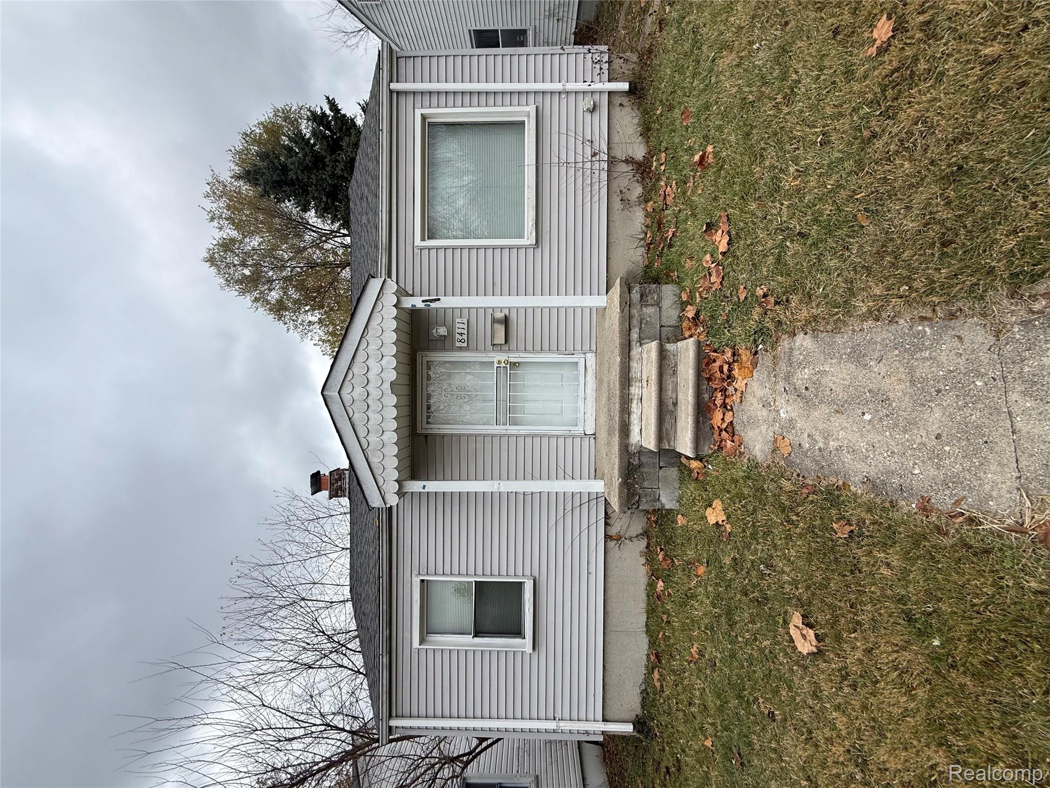 8411 Fielding Street