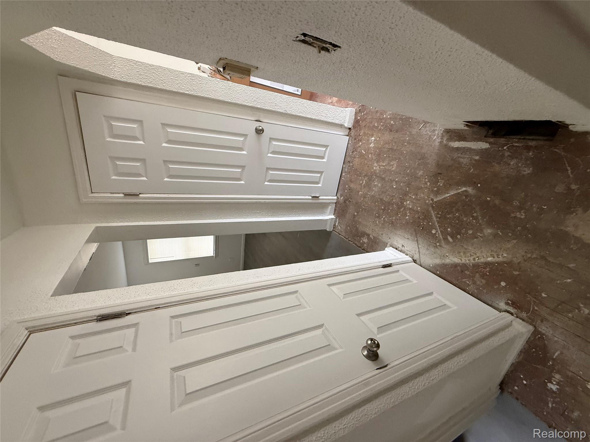 8411 Fielding Street