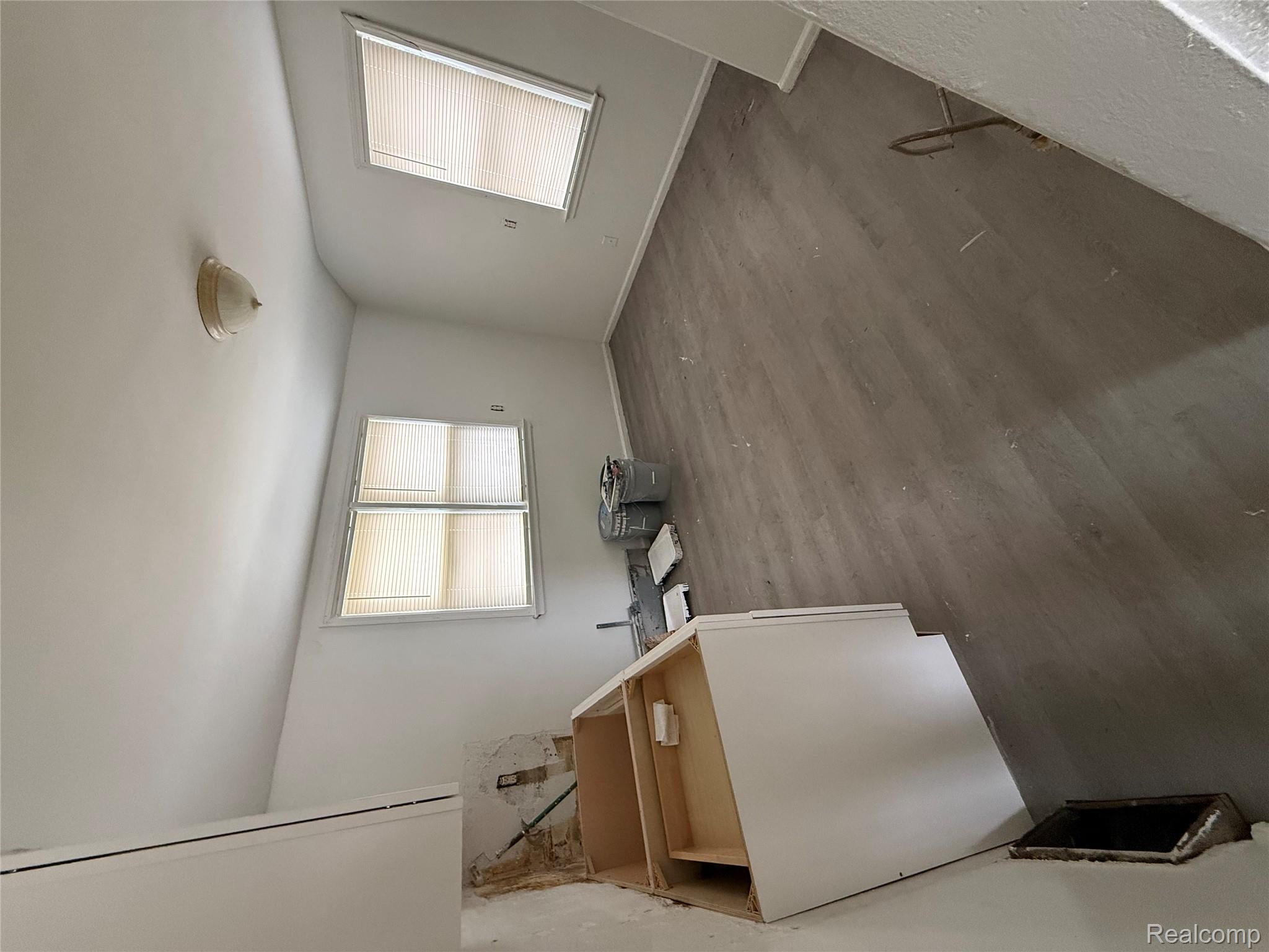 8411 Fielding Street