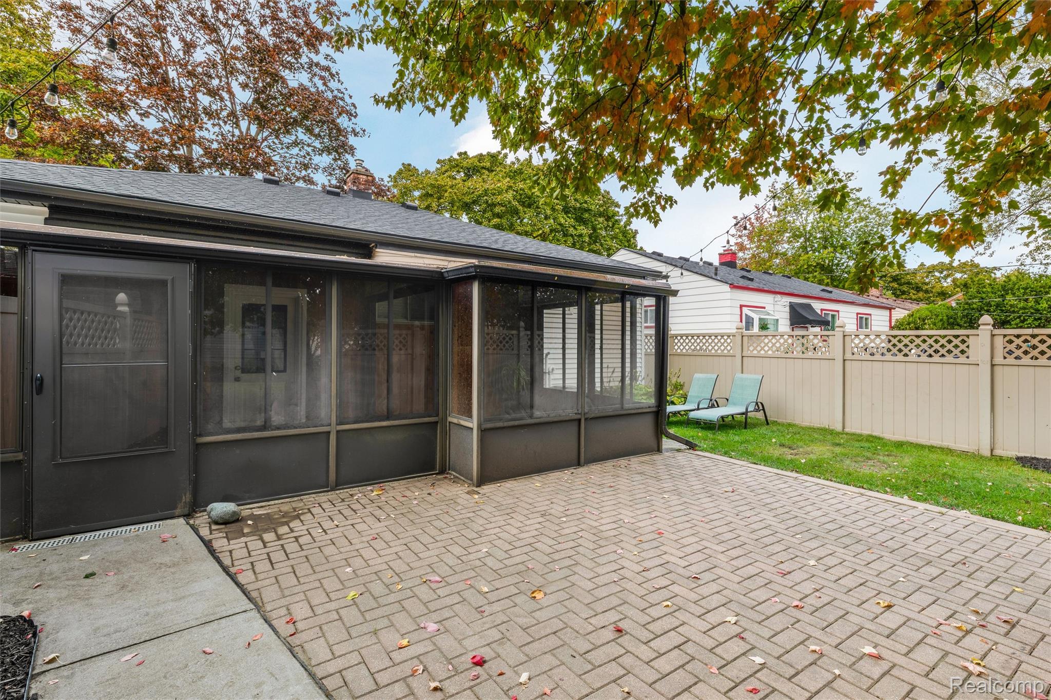 622 N Wilson Avenue
