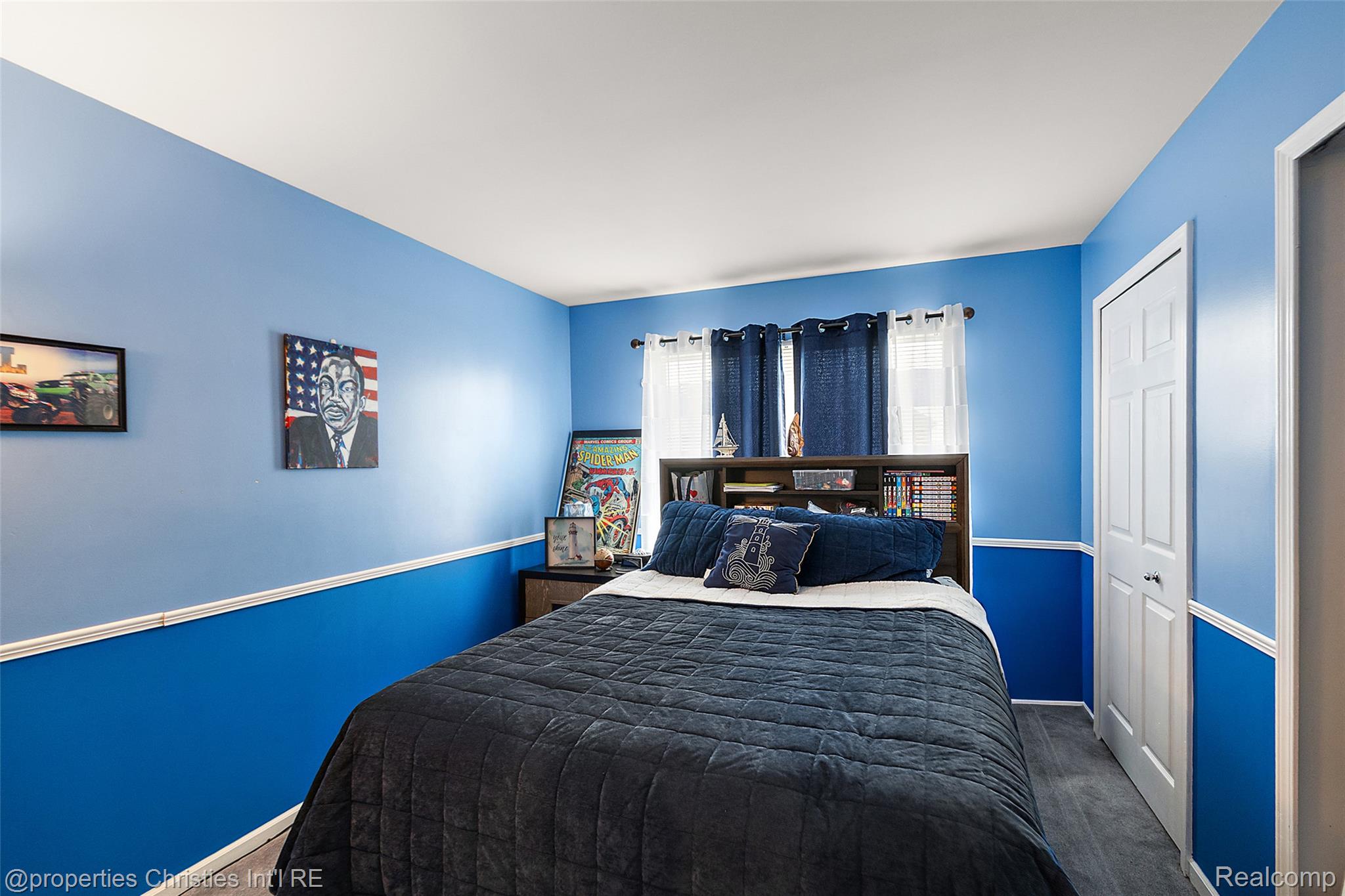 781 Saint Clair Street