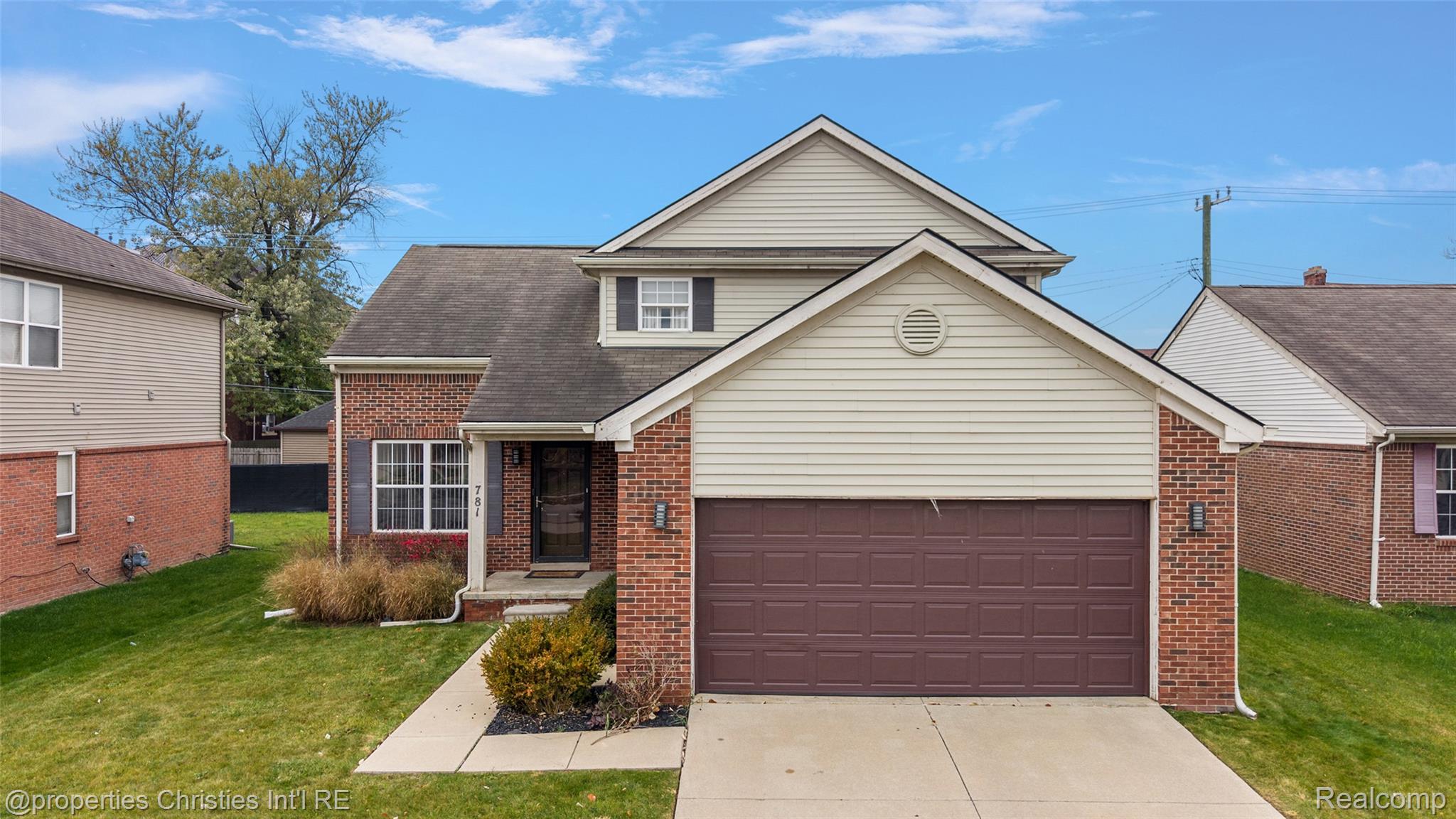 781 Saint Clair Street