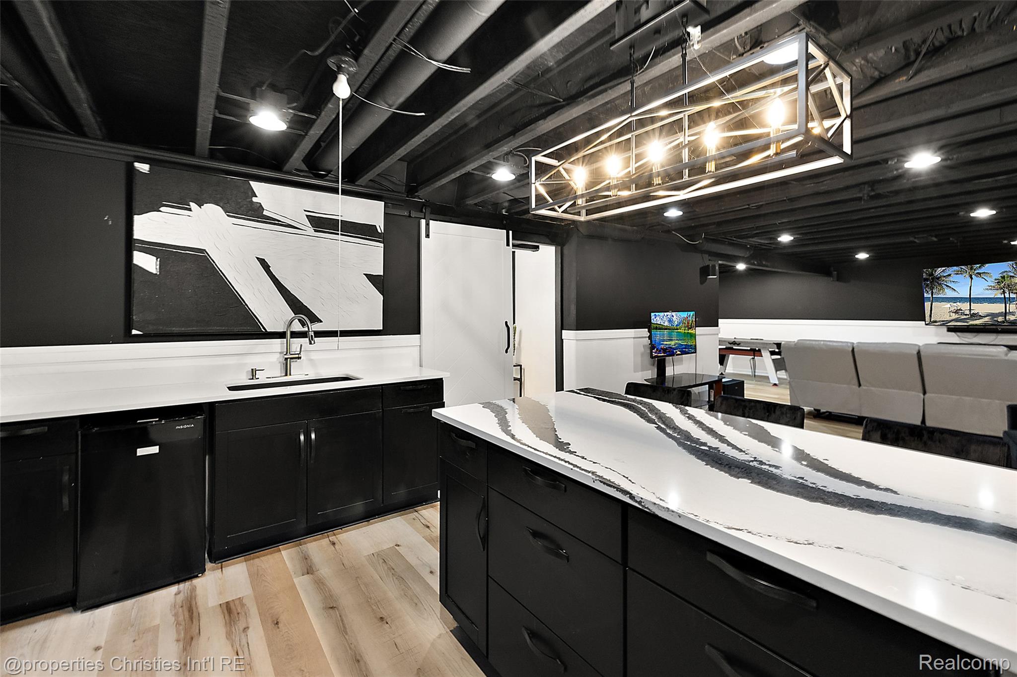 781 Saint Clair Street